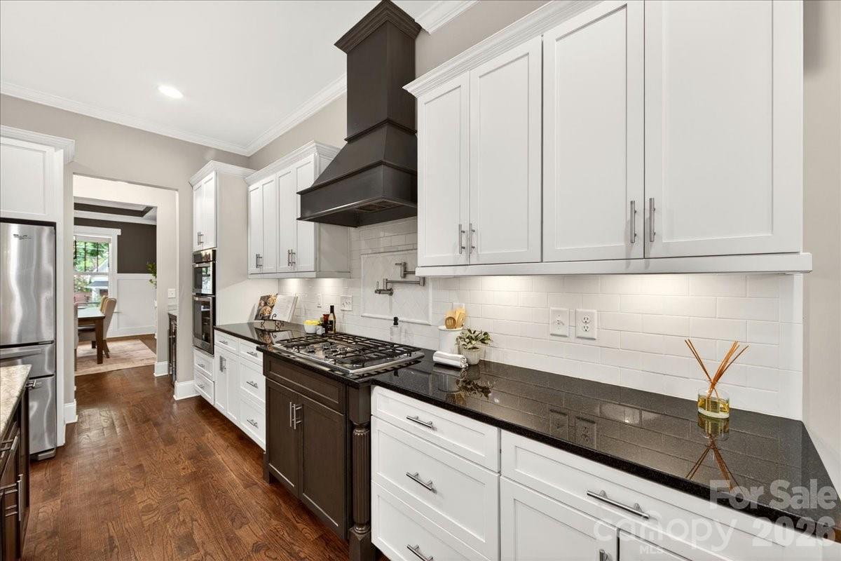 1624 Brook Road — Charlotte