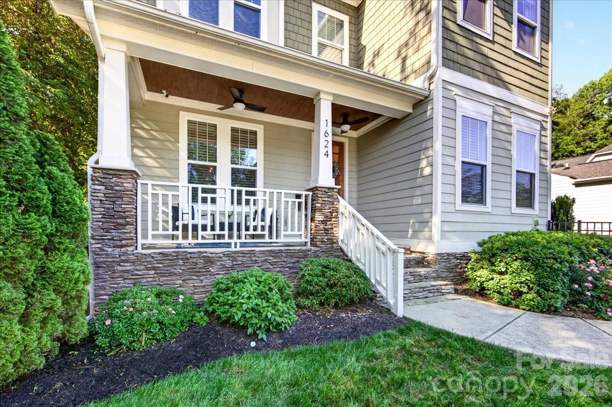 1624 Brook Road — Charlotte