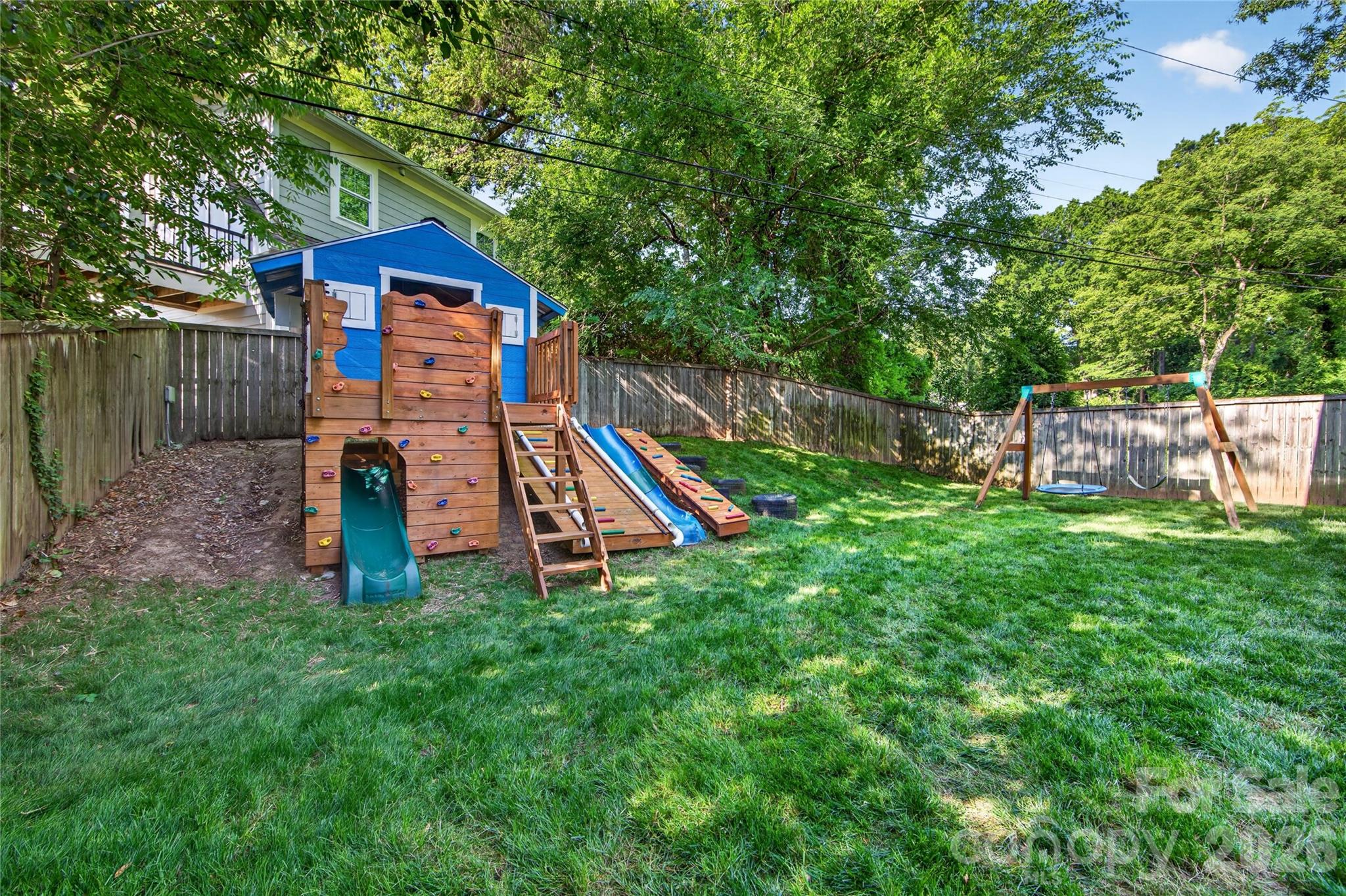 1624 Brook Road — Charlotte