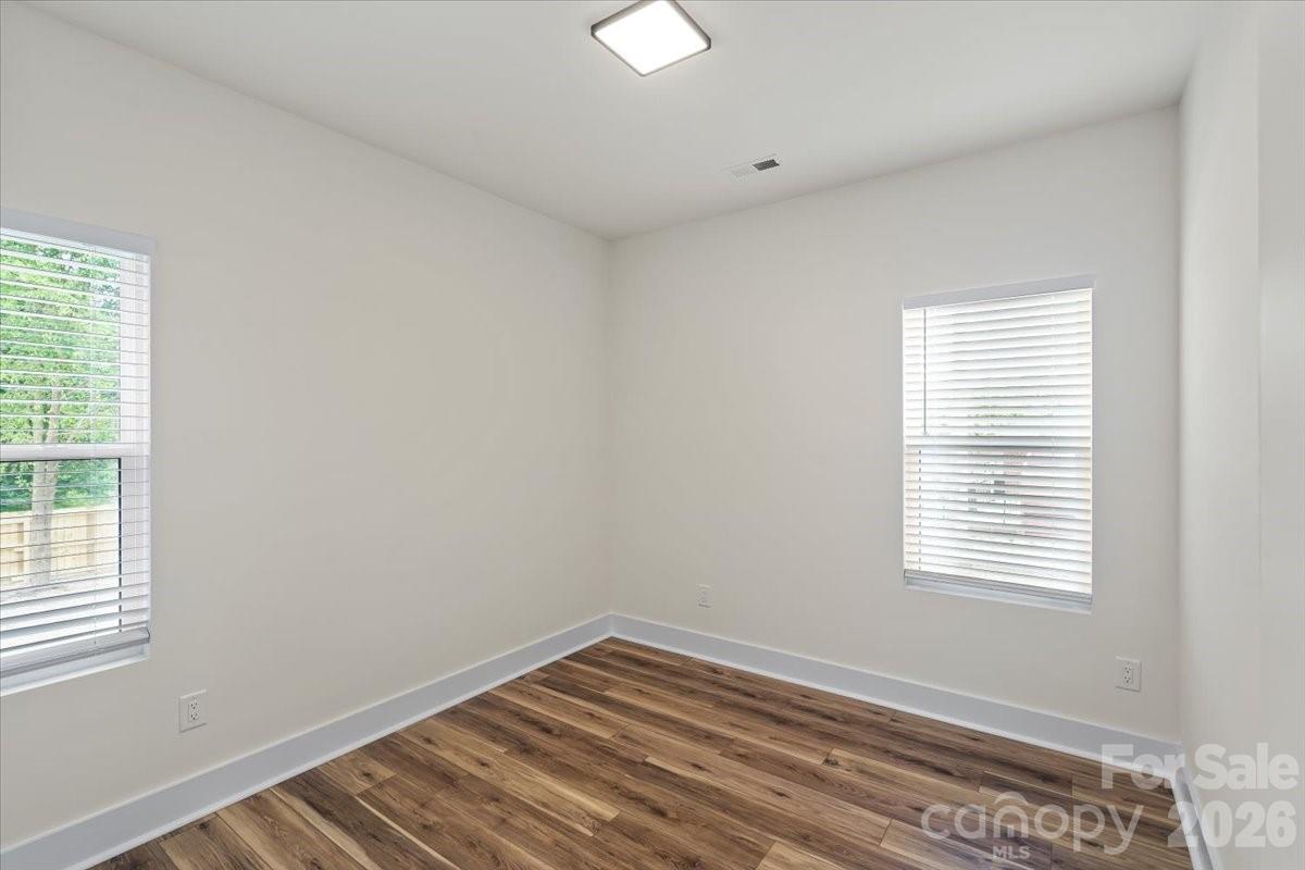 220 Lincoln Street SW — Concord