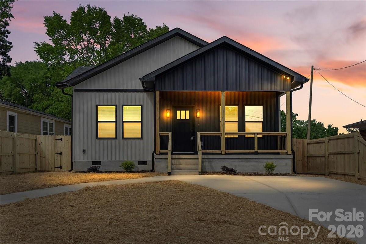 220 Lincoln Street SW — Concord