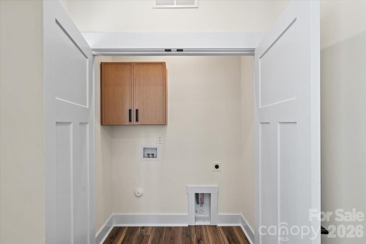 220 Lincoln Street SW — Concord