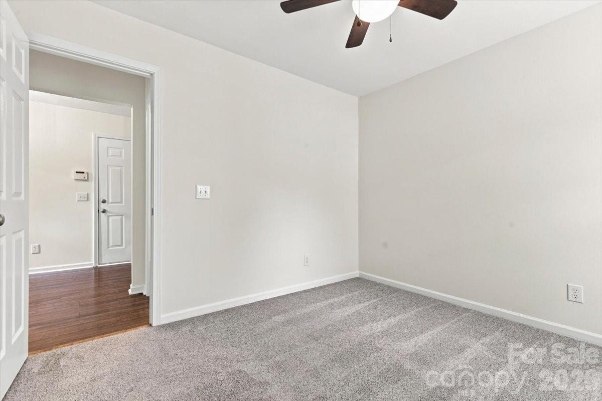 6111 Gatesville Lane — Charlotte