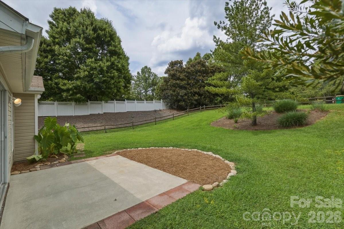6111 Gatesville Lane — Charlotte