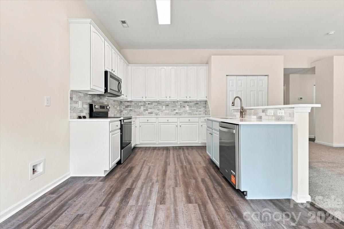6111 Gatesville Lane — Charlotte