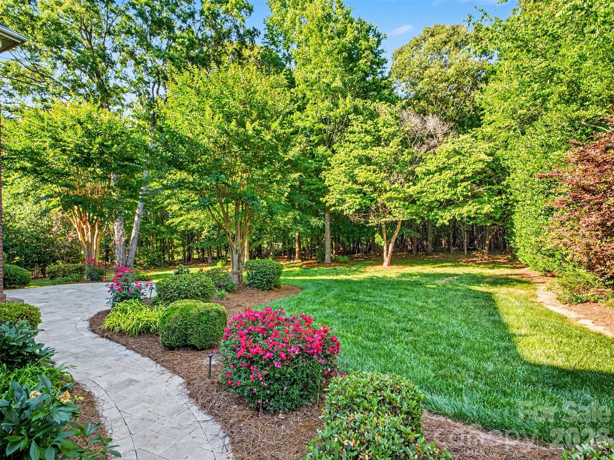 1311 Dobson Drive — Waxhaw