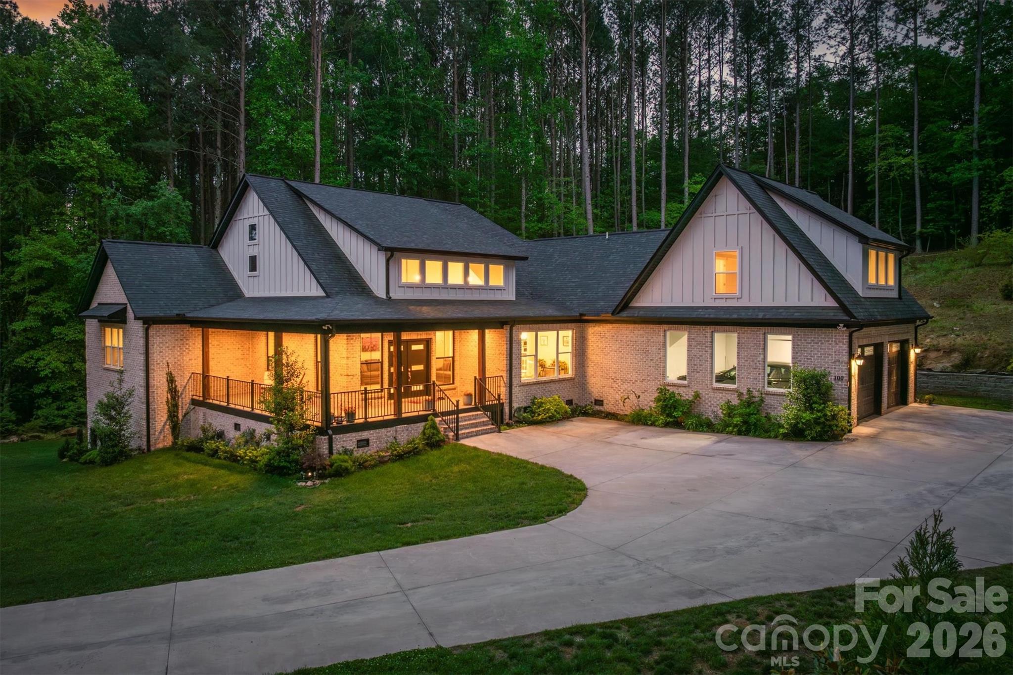 100 White Fawn Circle — Granite Falls