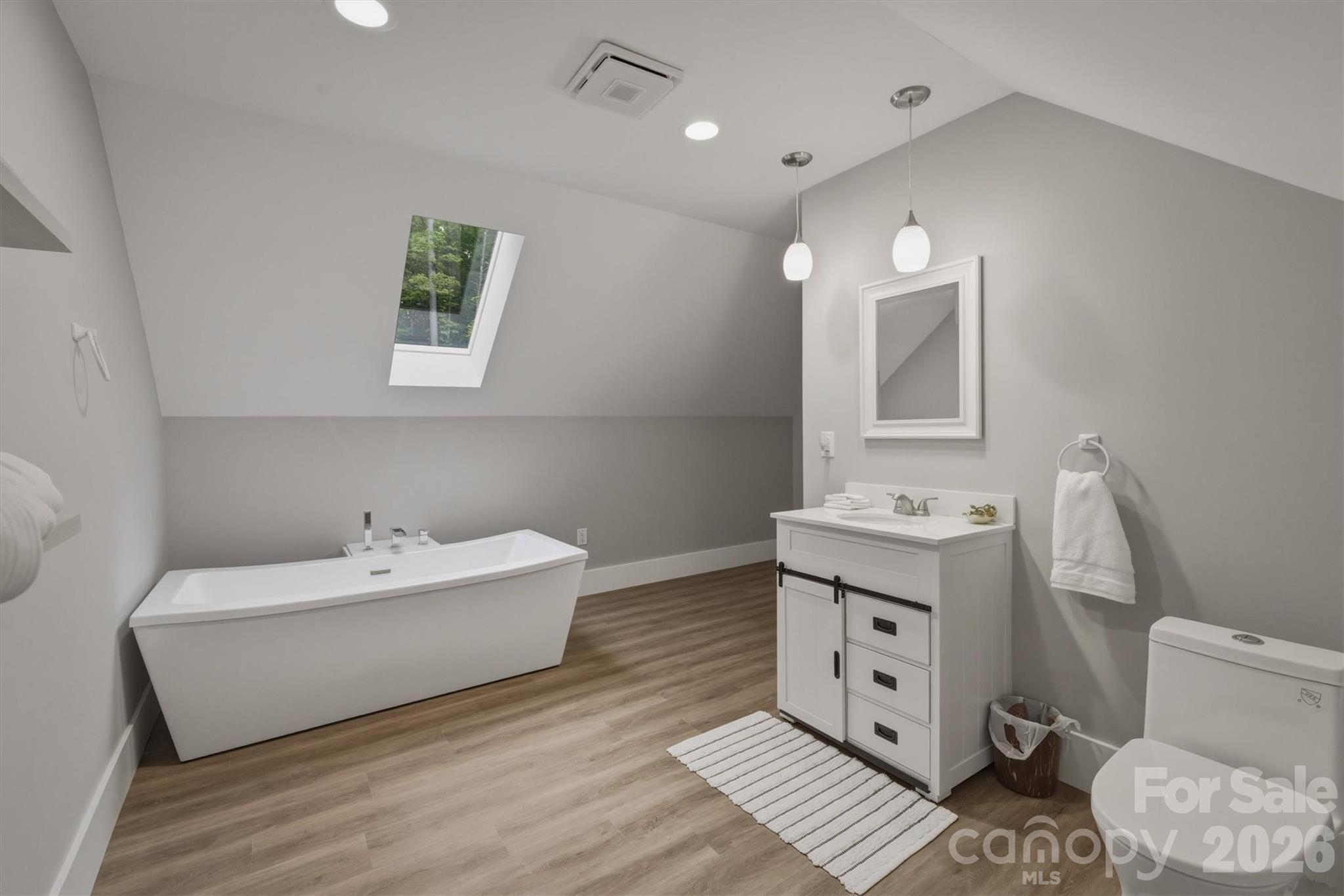 100 White Fawn Circle — Granite Falls