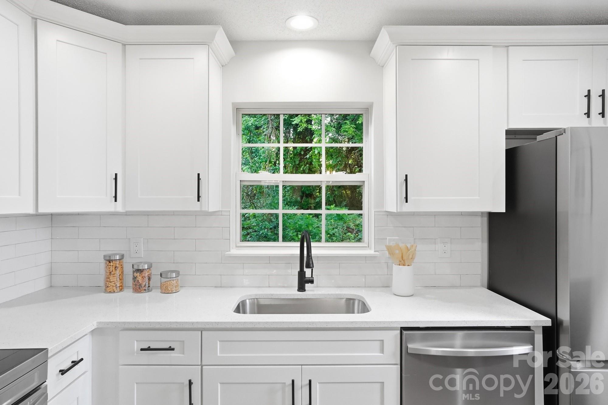 7621 Petrea Lane — Charlotte