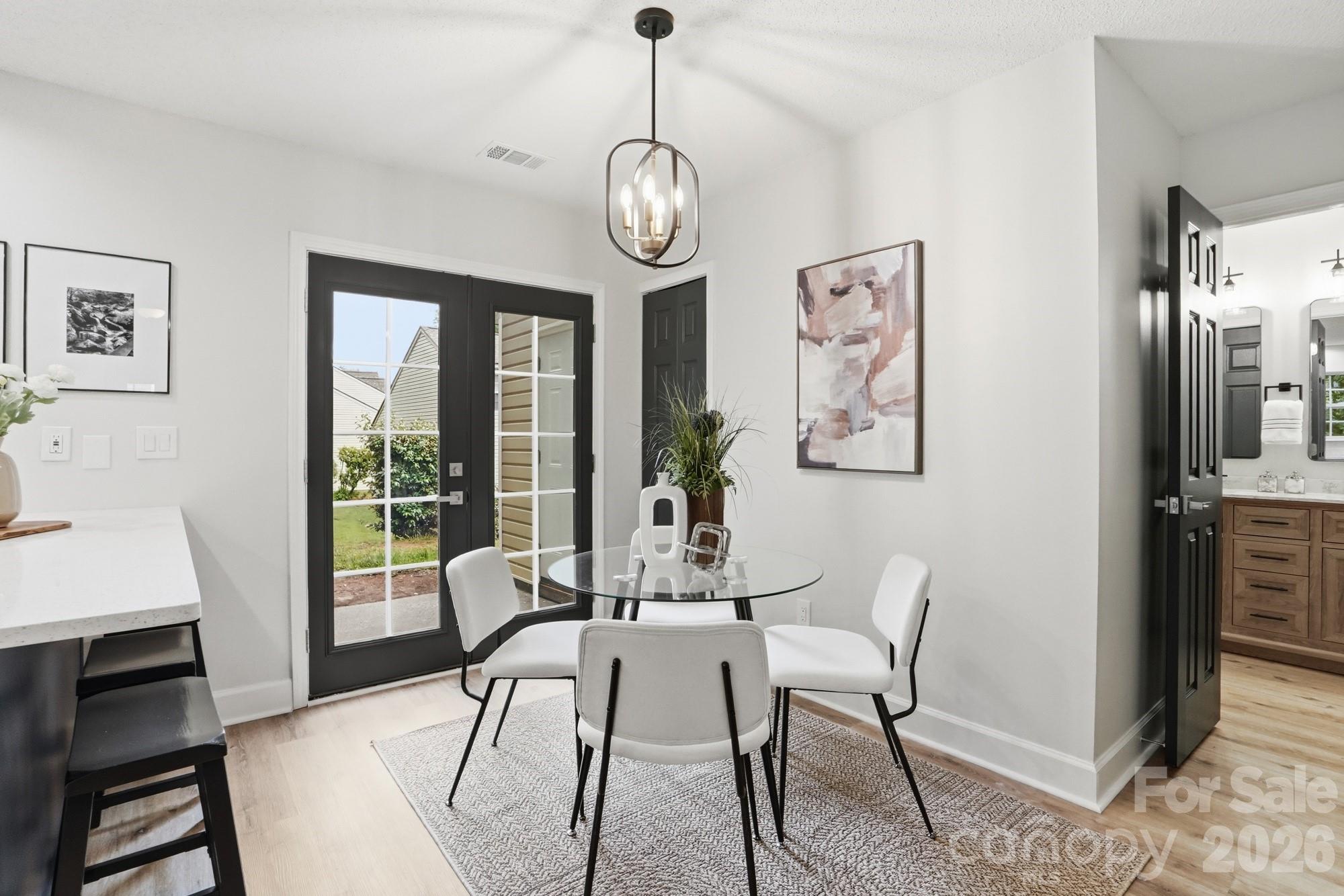 7621 Petrea Lane — Charlotte