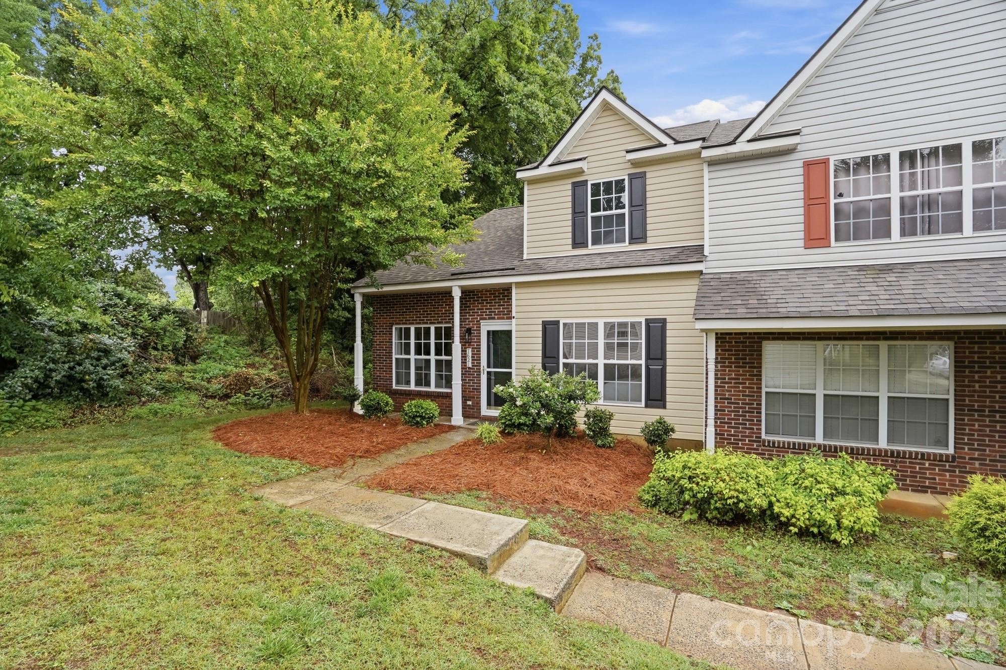 7621 Petrea Lane — Charlotte