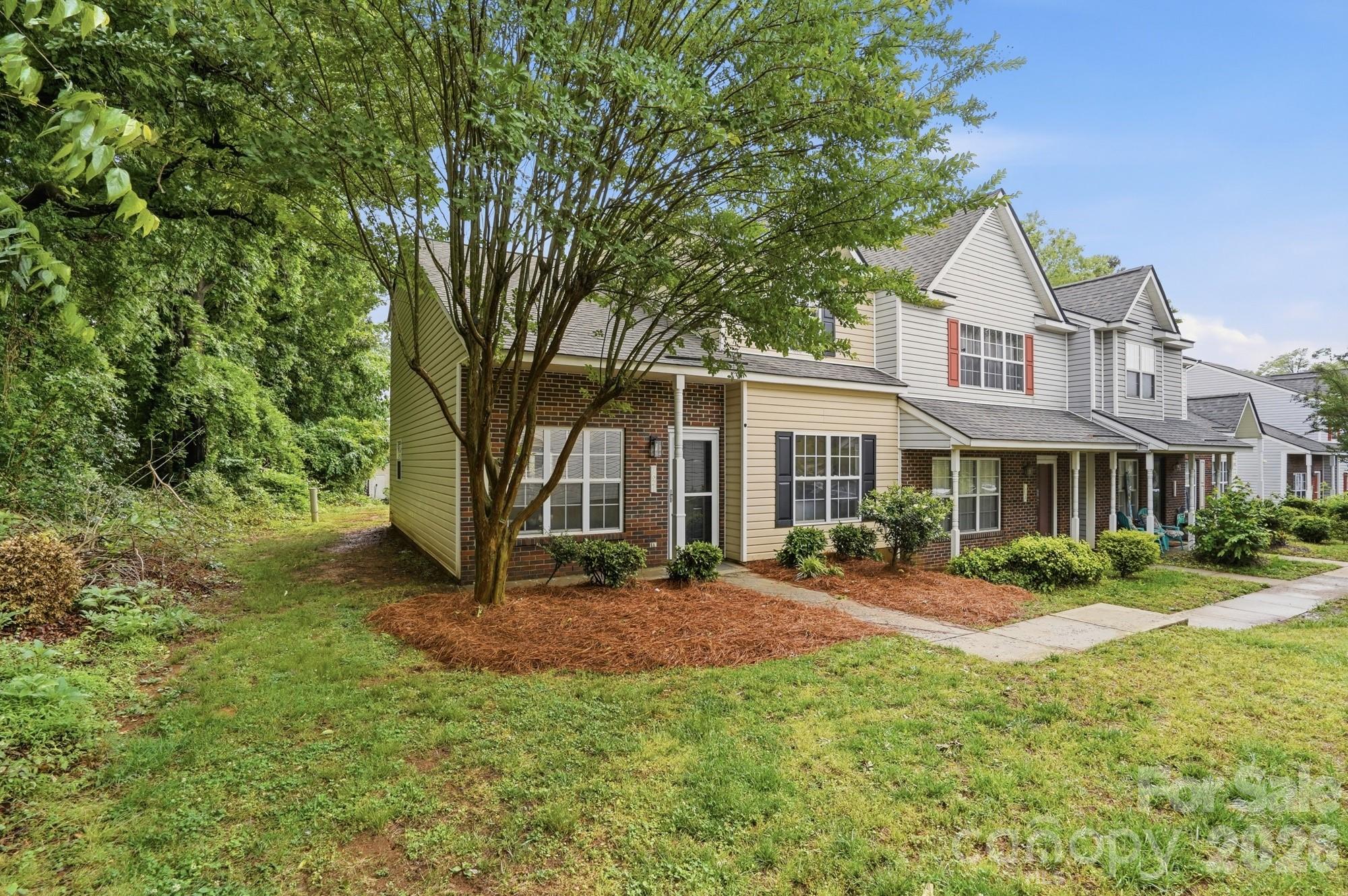 7621 Petrea Lane — Charlotte