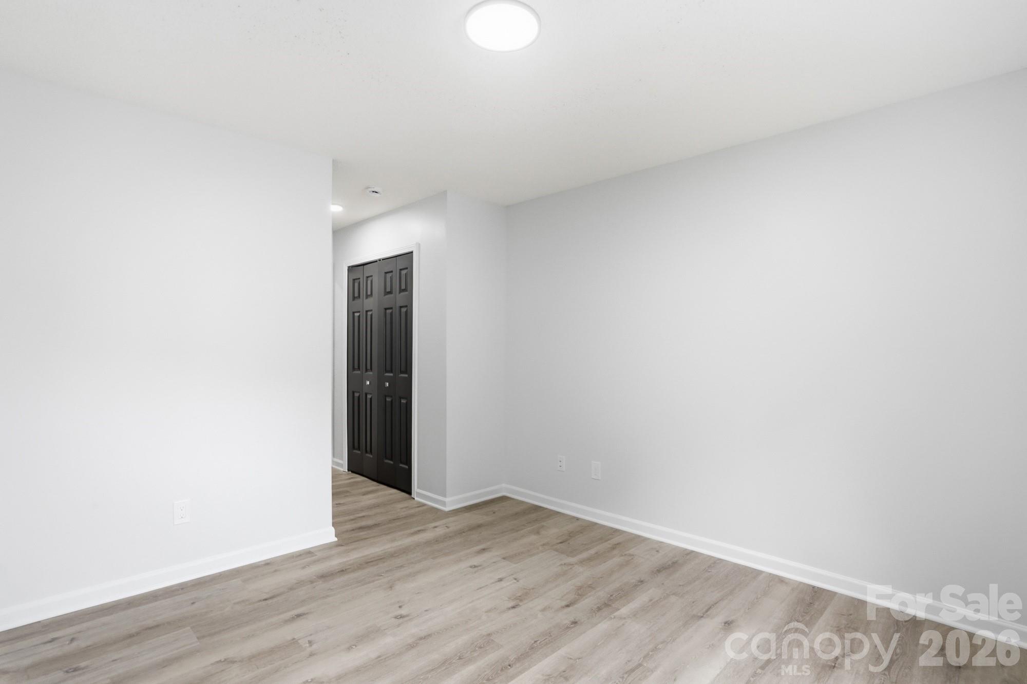 7621 Petrea Lane — Charlotte