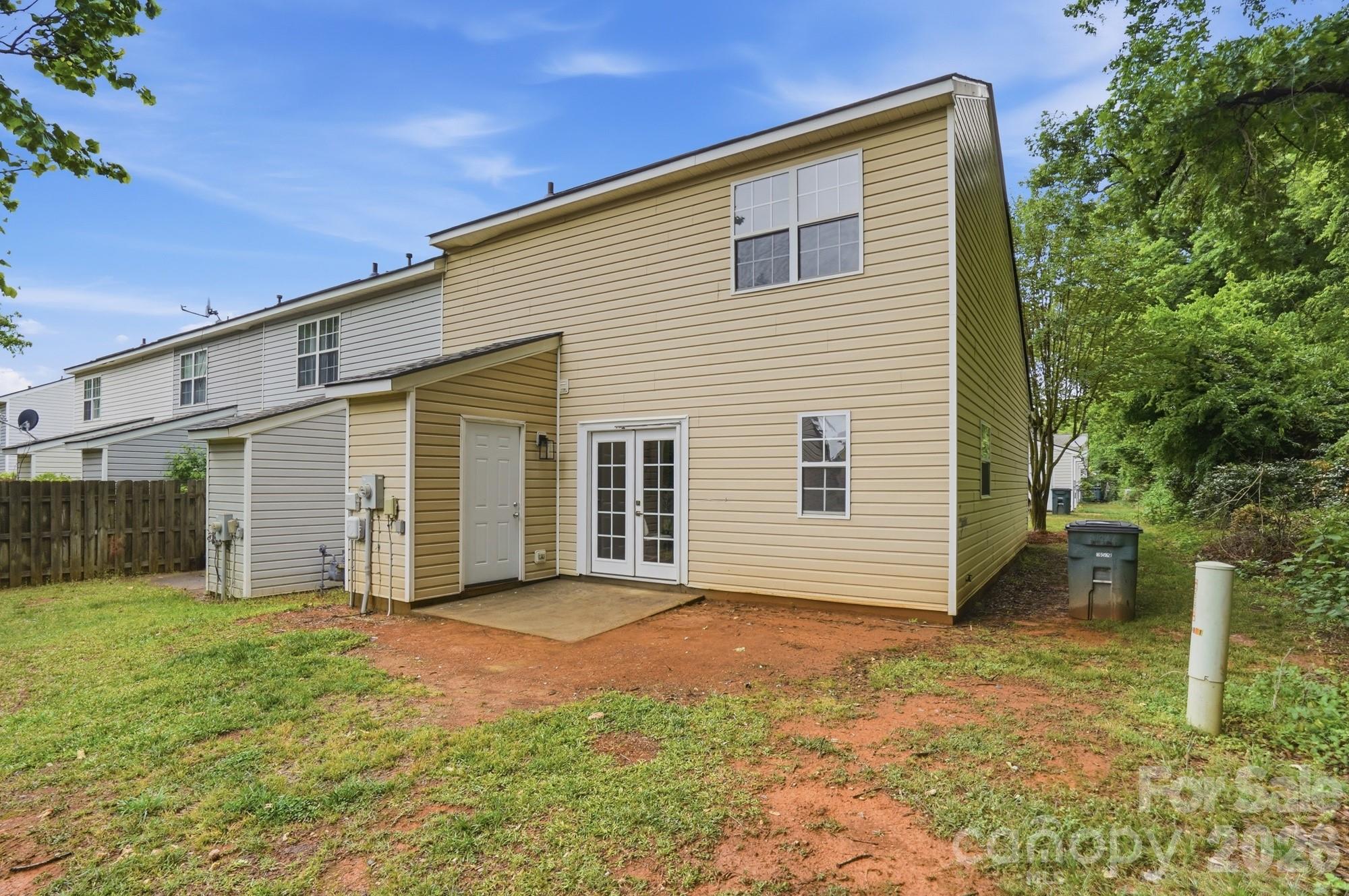 7621 Petrea Lane — Charlotte