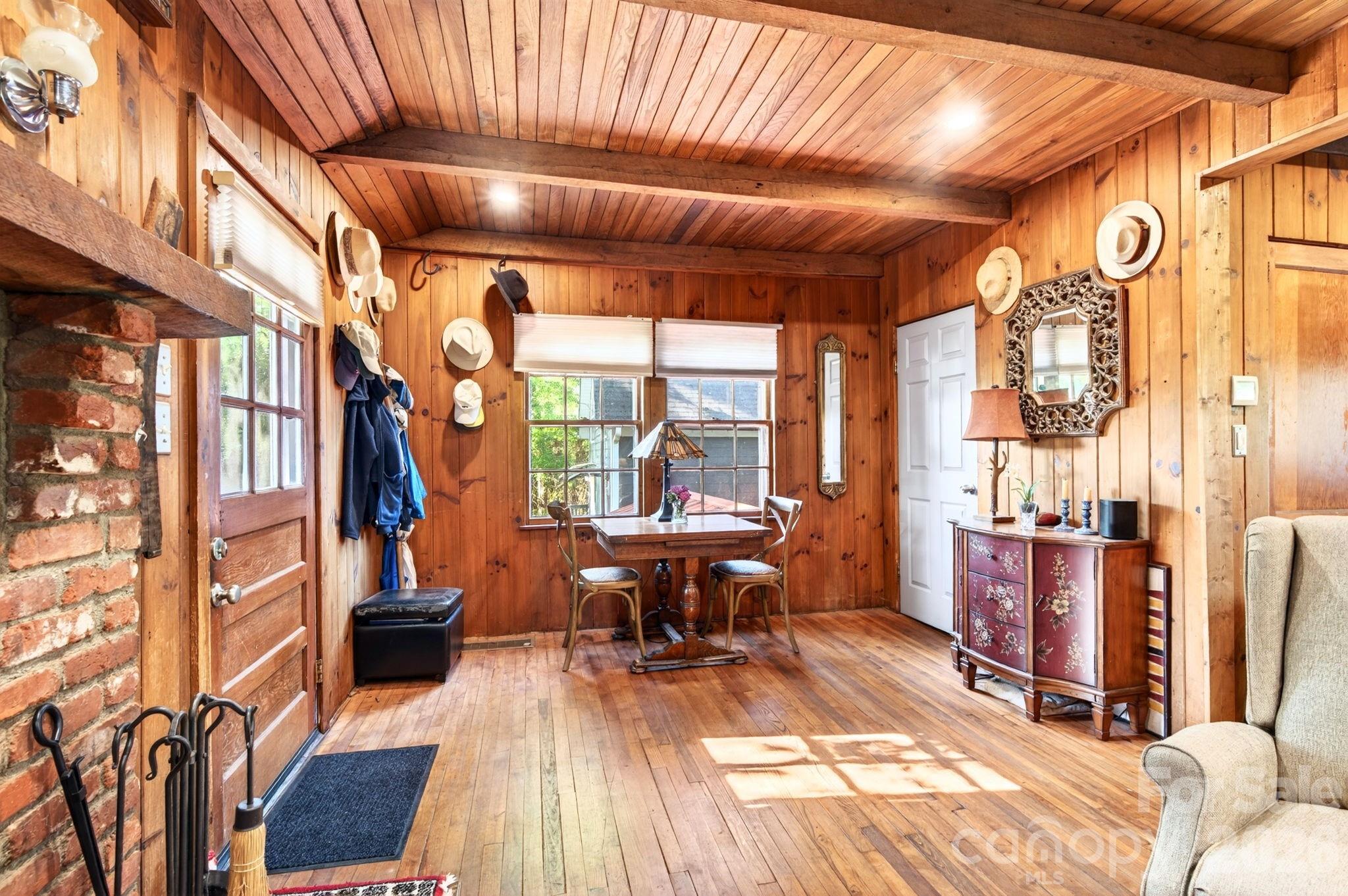 126 Maney Avenue — Asheville