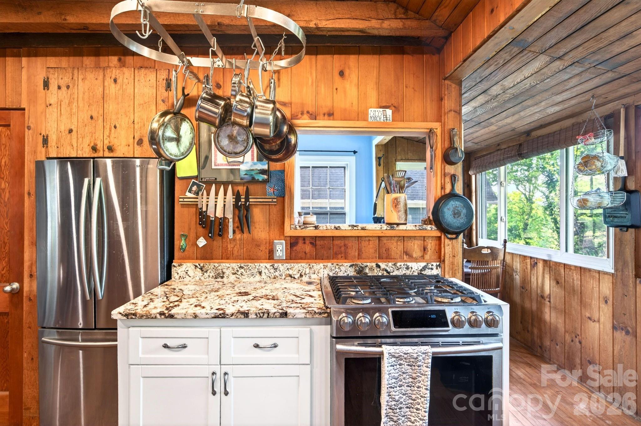 126 Maney Avenue — Asheville