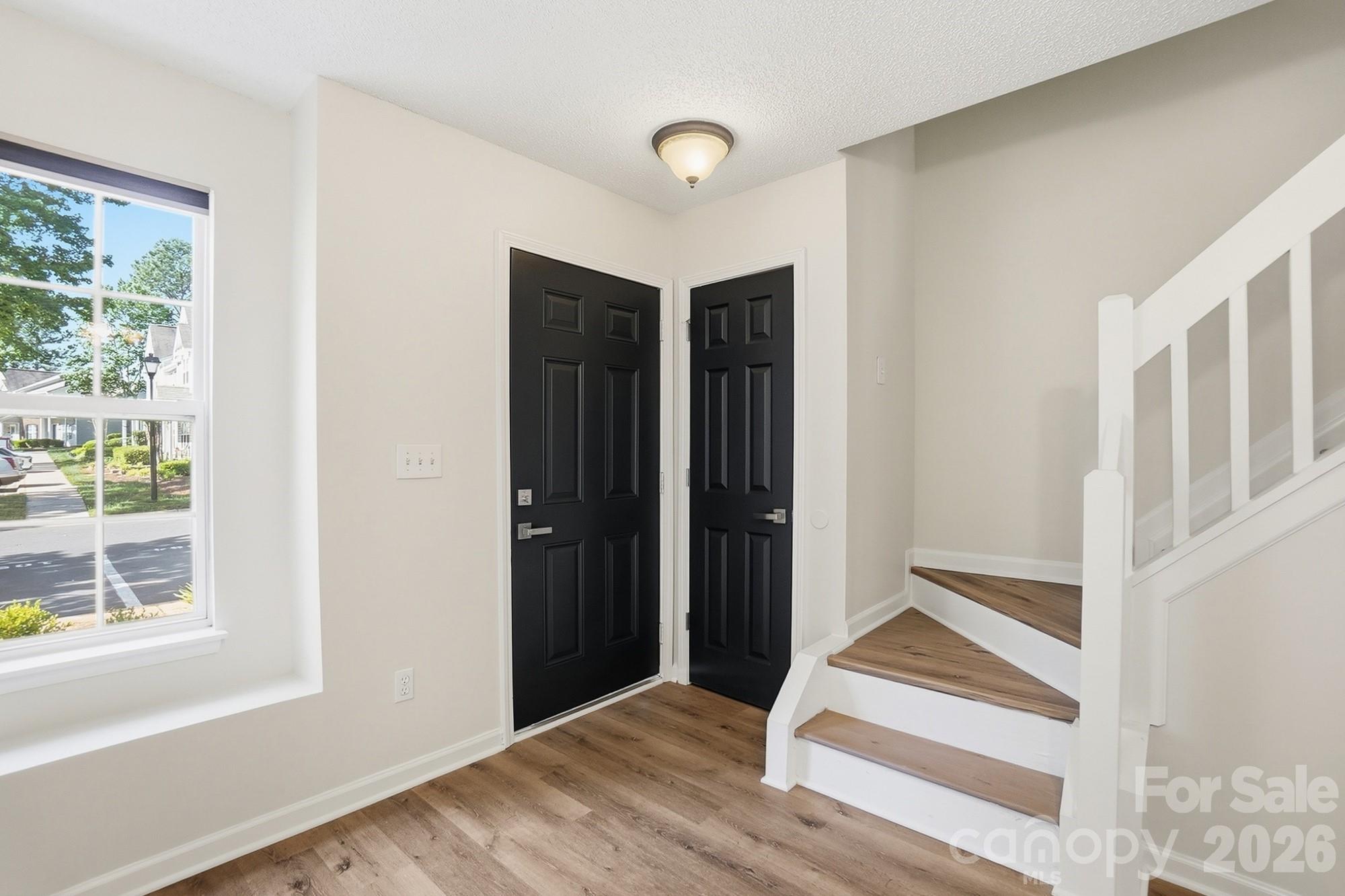 10584 English Setter Way — Charlotte