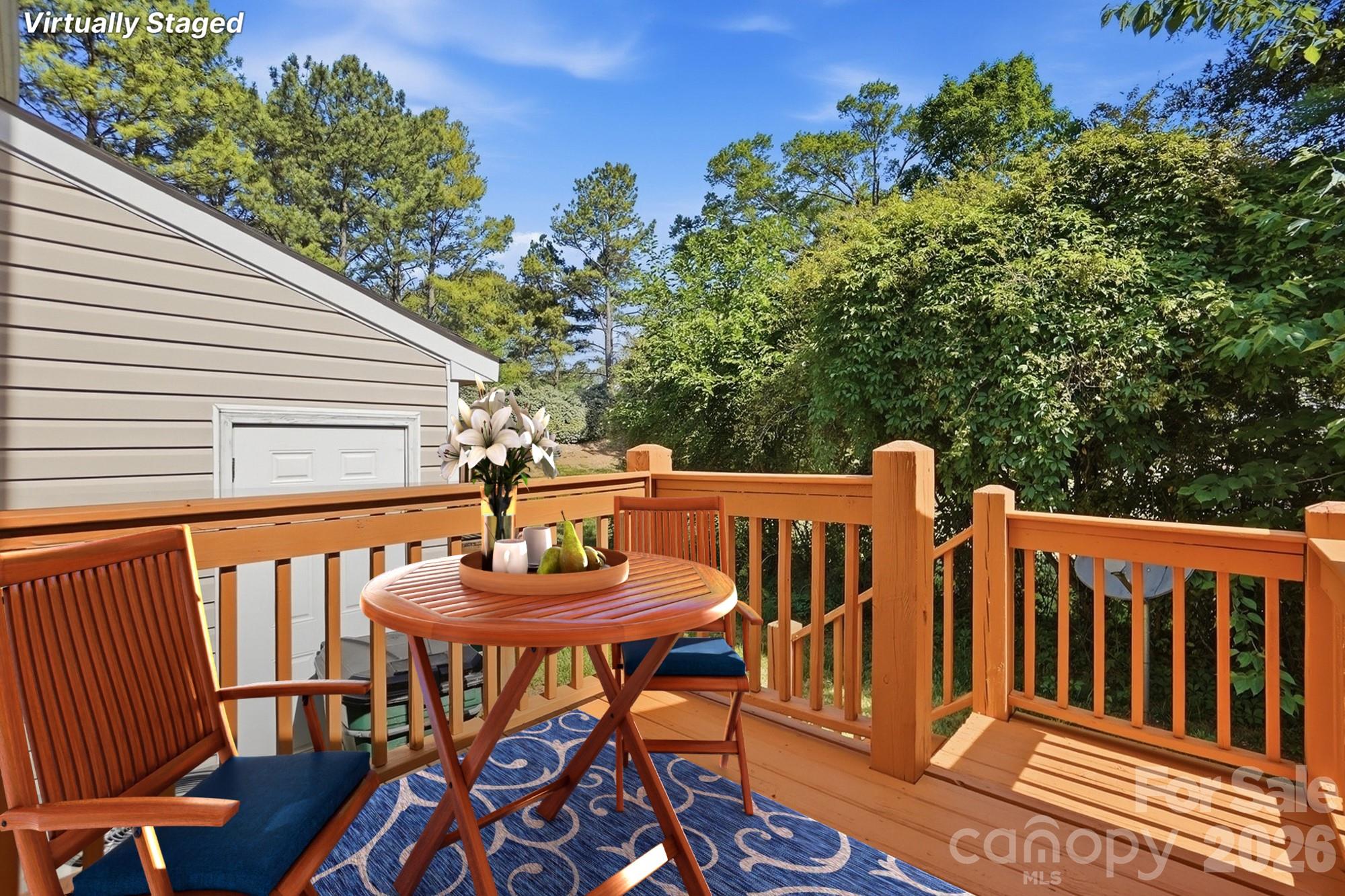 10584 English Setter Way — Charlotte