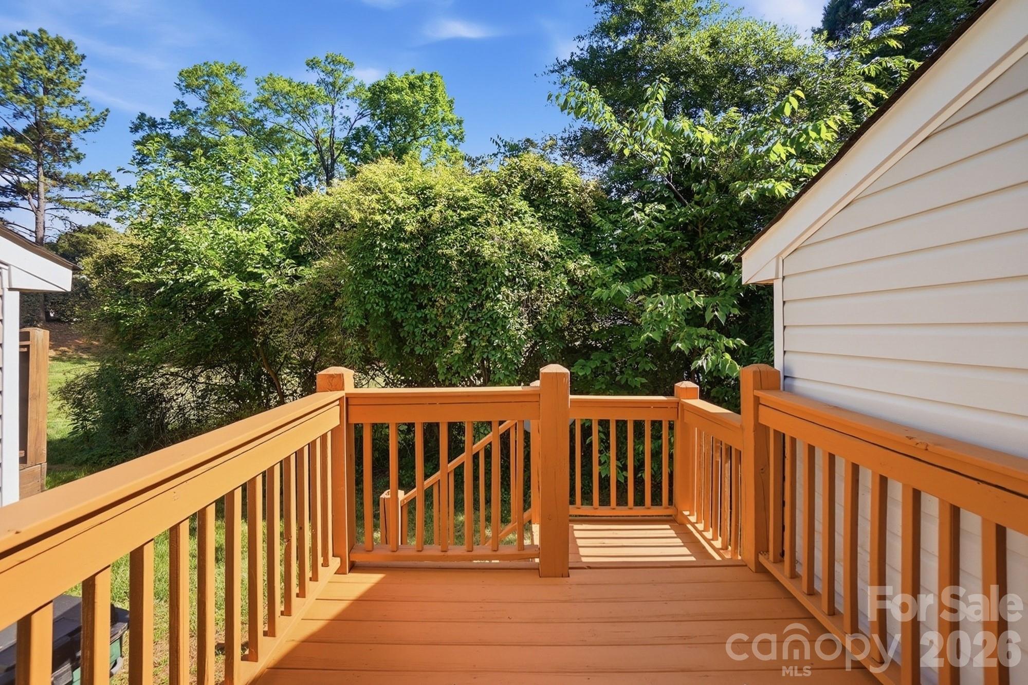 10584 English Setter Way — Charlotte