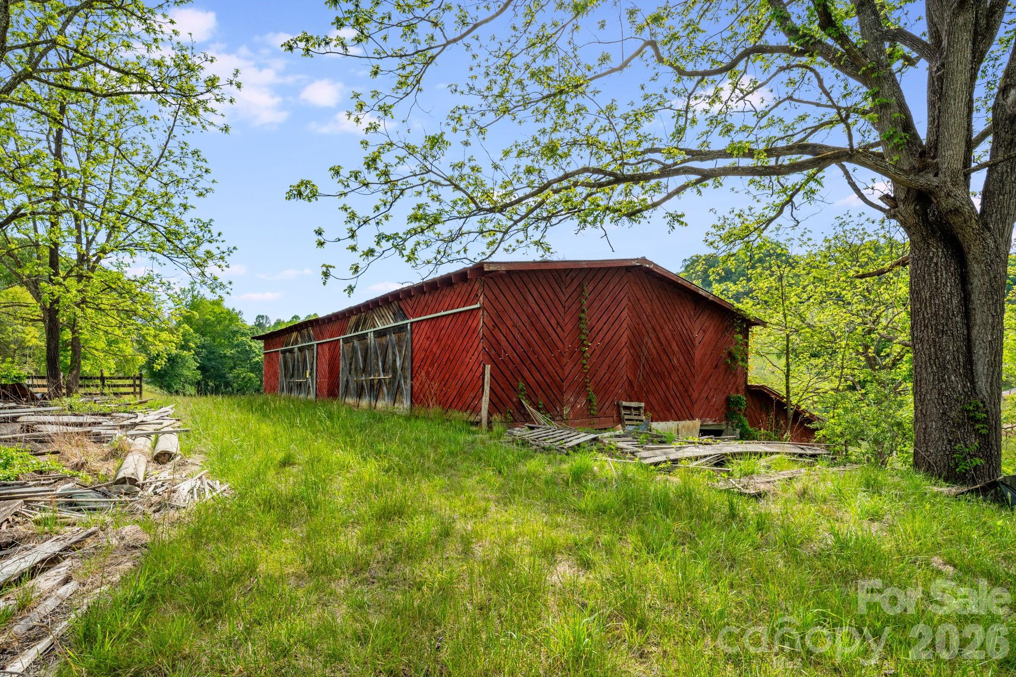 435 Upper Glady Fork Road — Candler