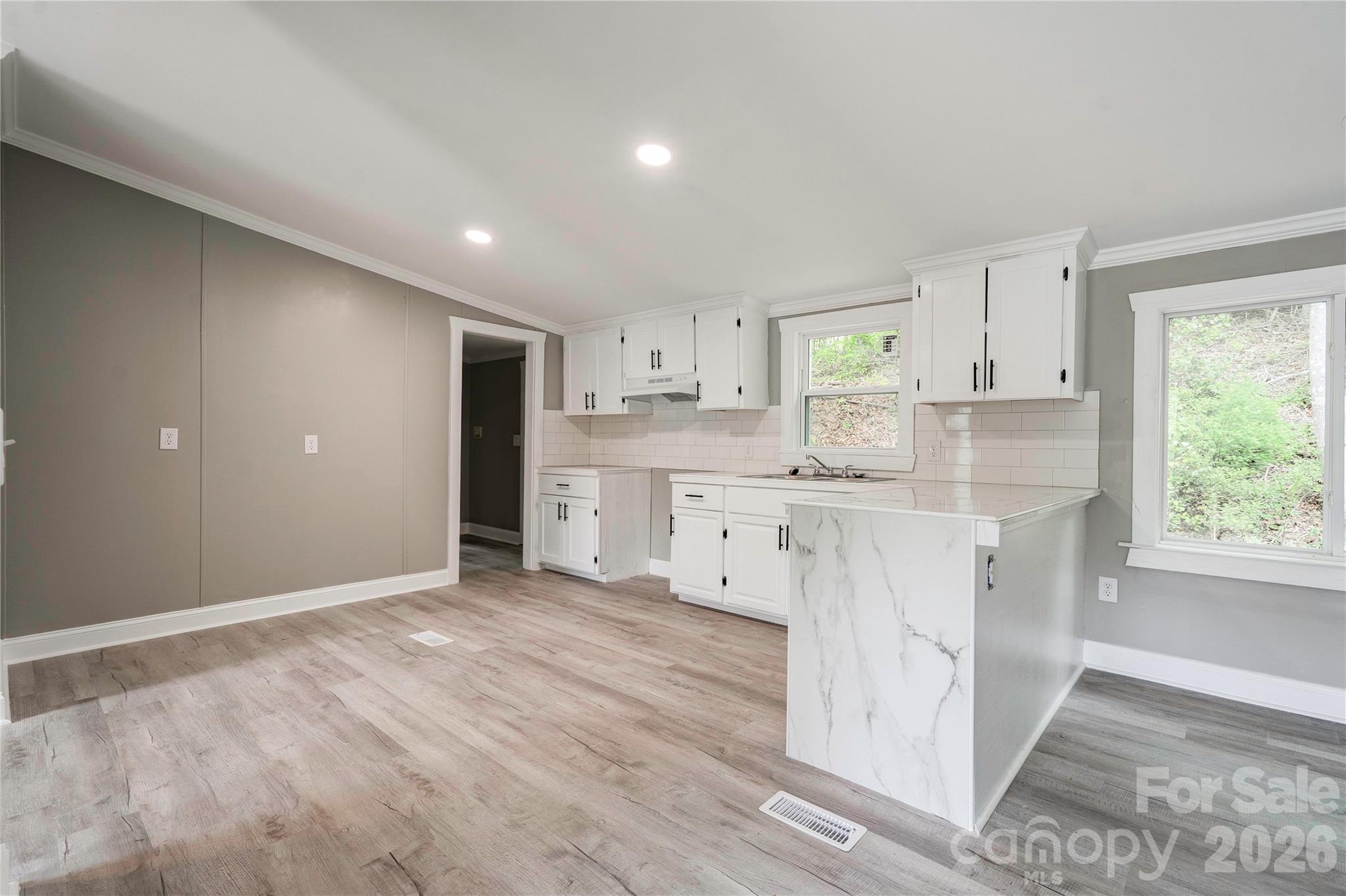 141 Knob Creek Drive — Lawndale