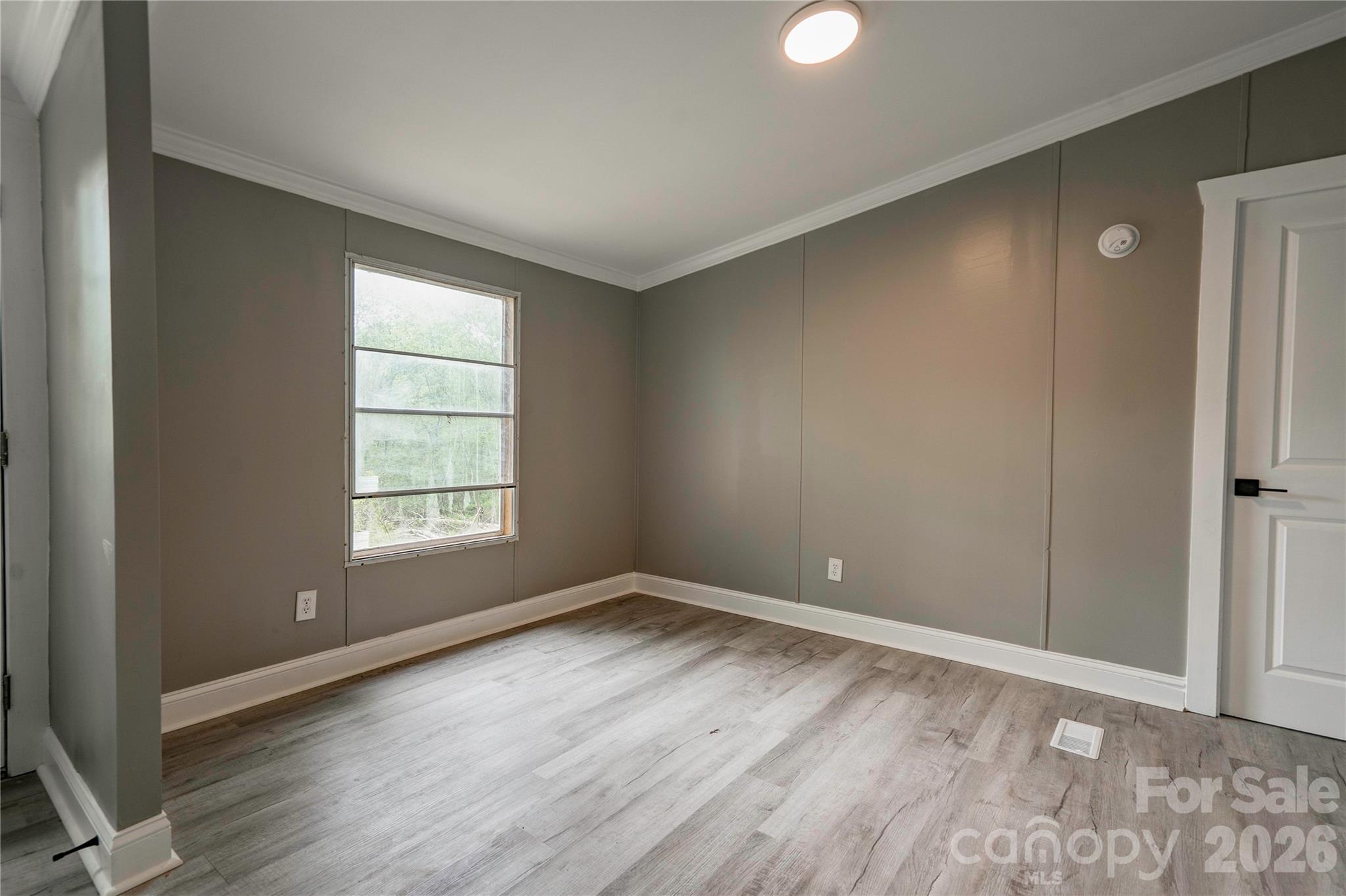 141 Knob Creek Drive — Lawndale