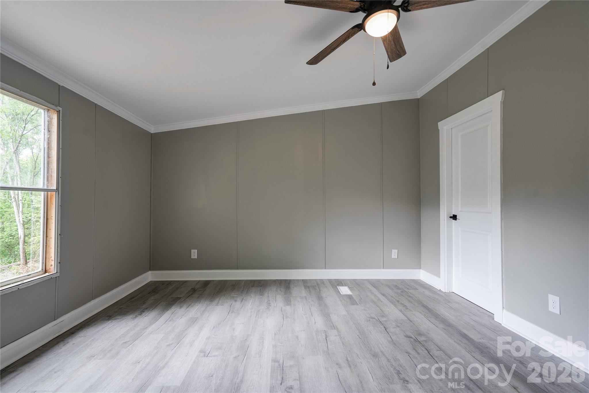 141 Knob Creek Drive — Lawndale
