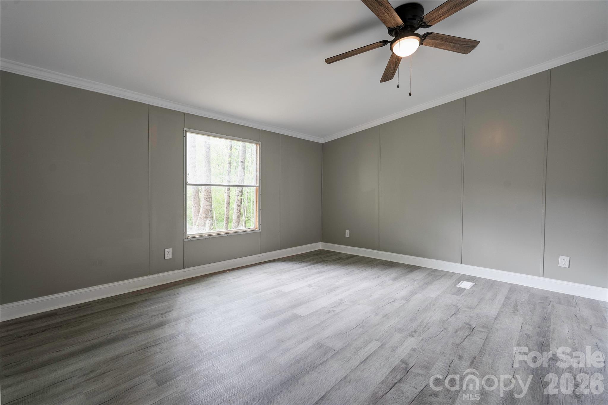 141 Knob Creek Drive — Lawndale