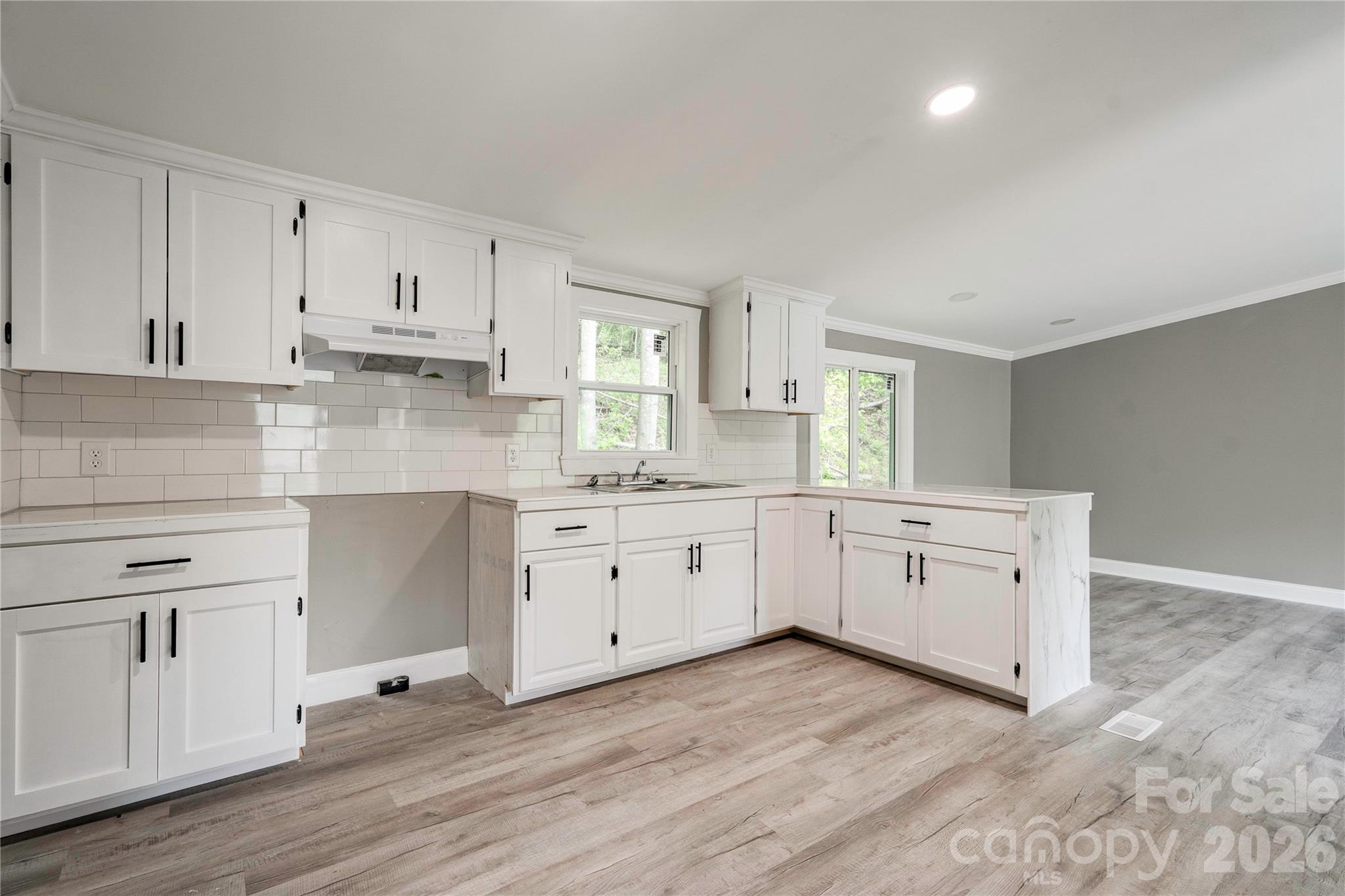 141 Knob Creek Drive — Lawndale