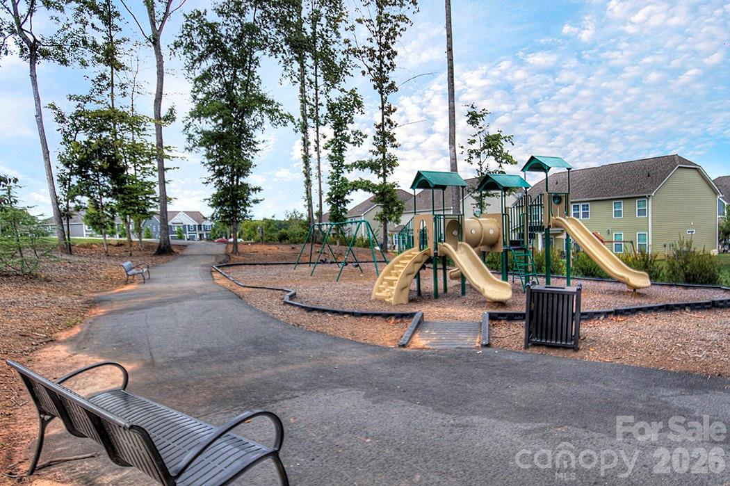 122 Boatwright Lane — Mooresville