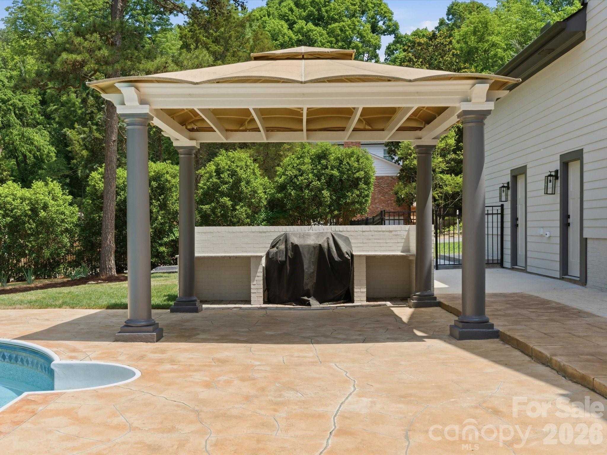 3600 Carmel Road — Charlotte