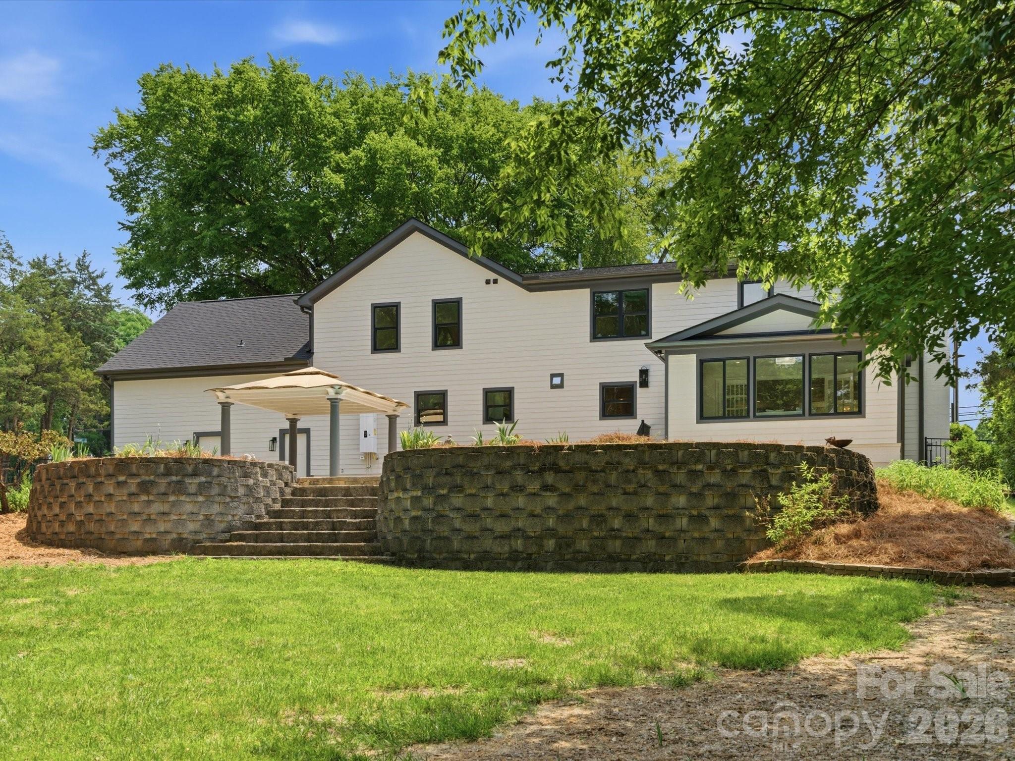 3600 Carmel Road — Charlotte