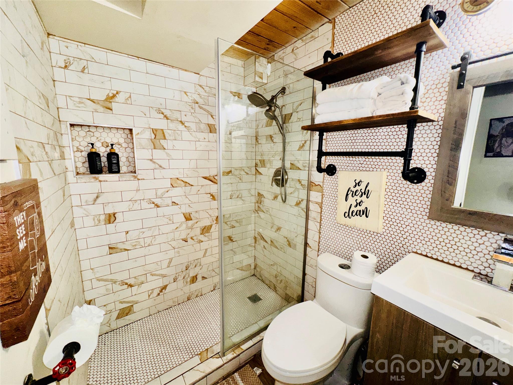 201 S Hoskins Road #132 — Charlotte