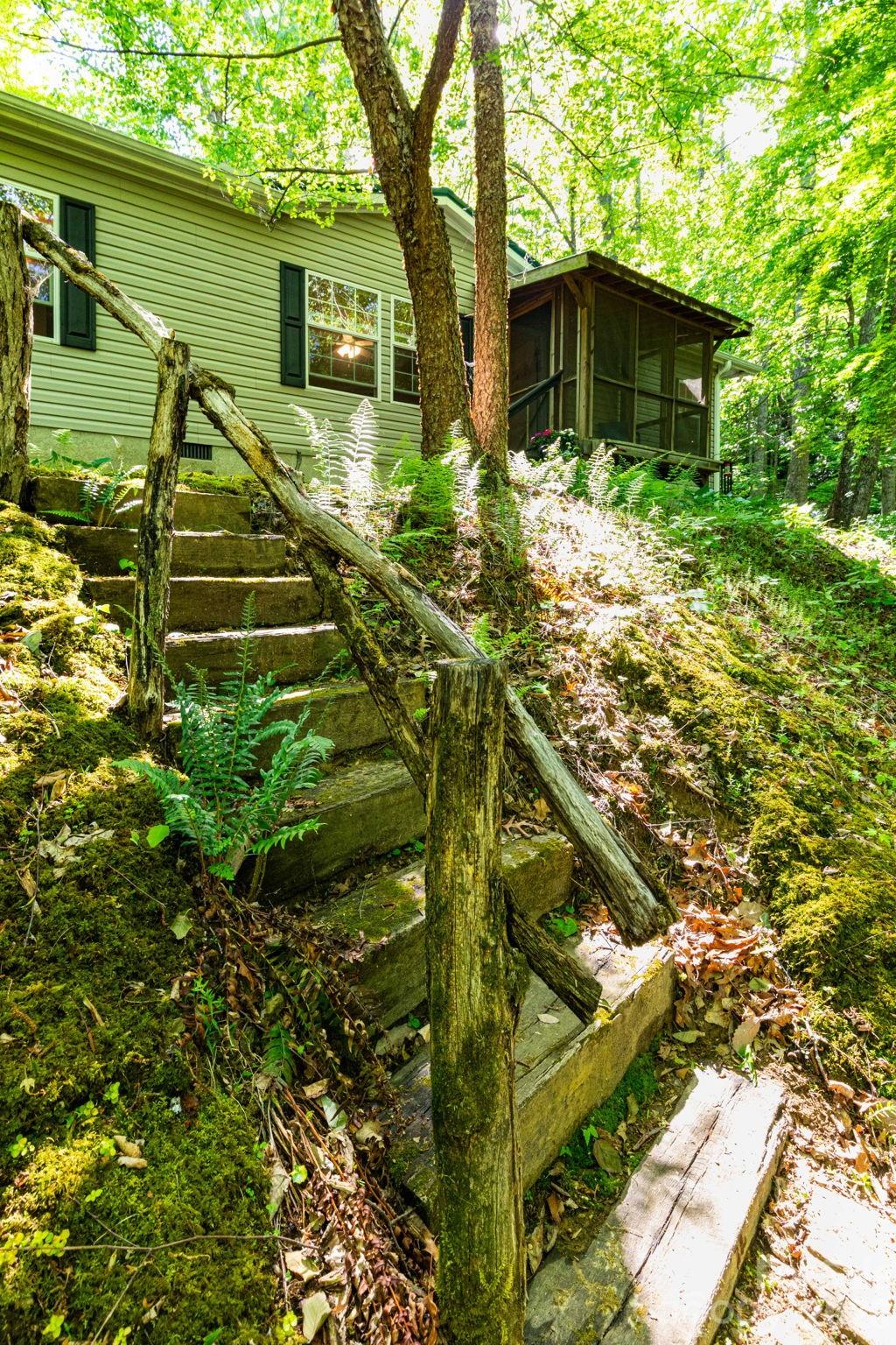 159 Marcellina Drive — Fairview
