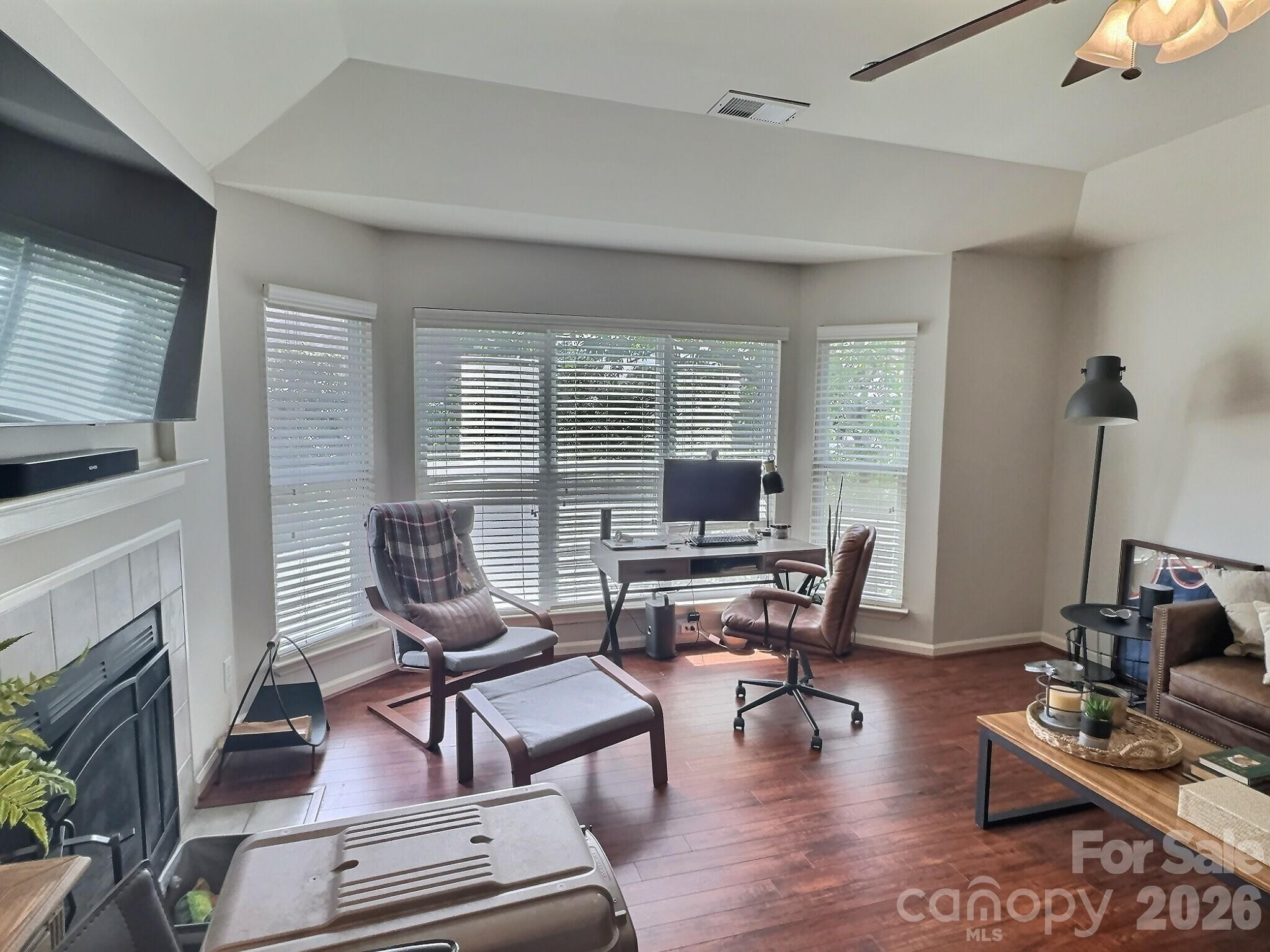 513 N Graham Street — Charlotte