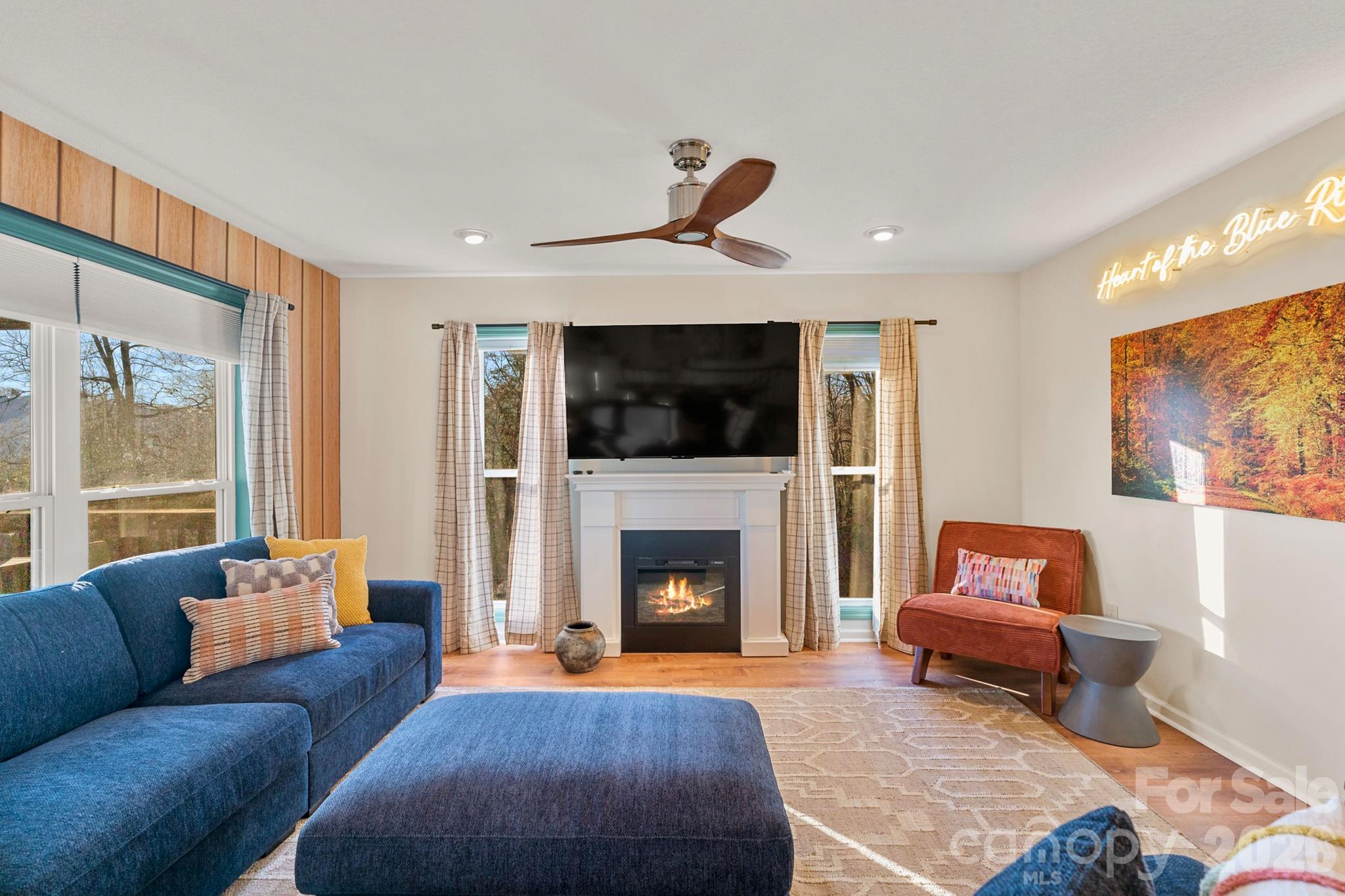 36 Wineberry Lane — Asheville