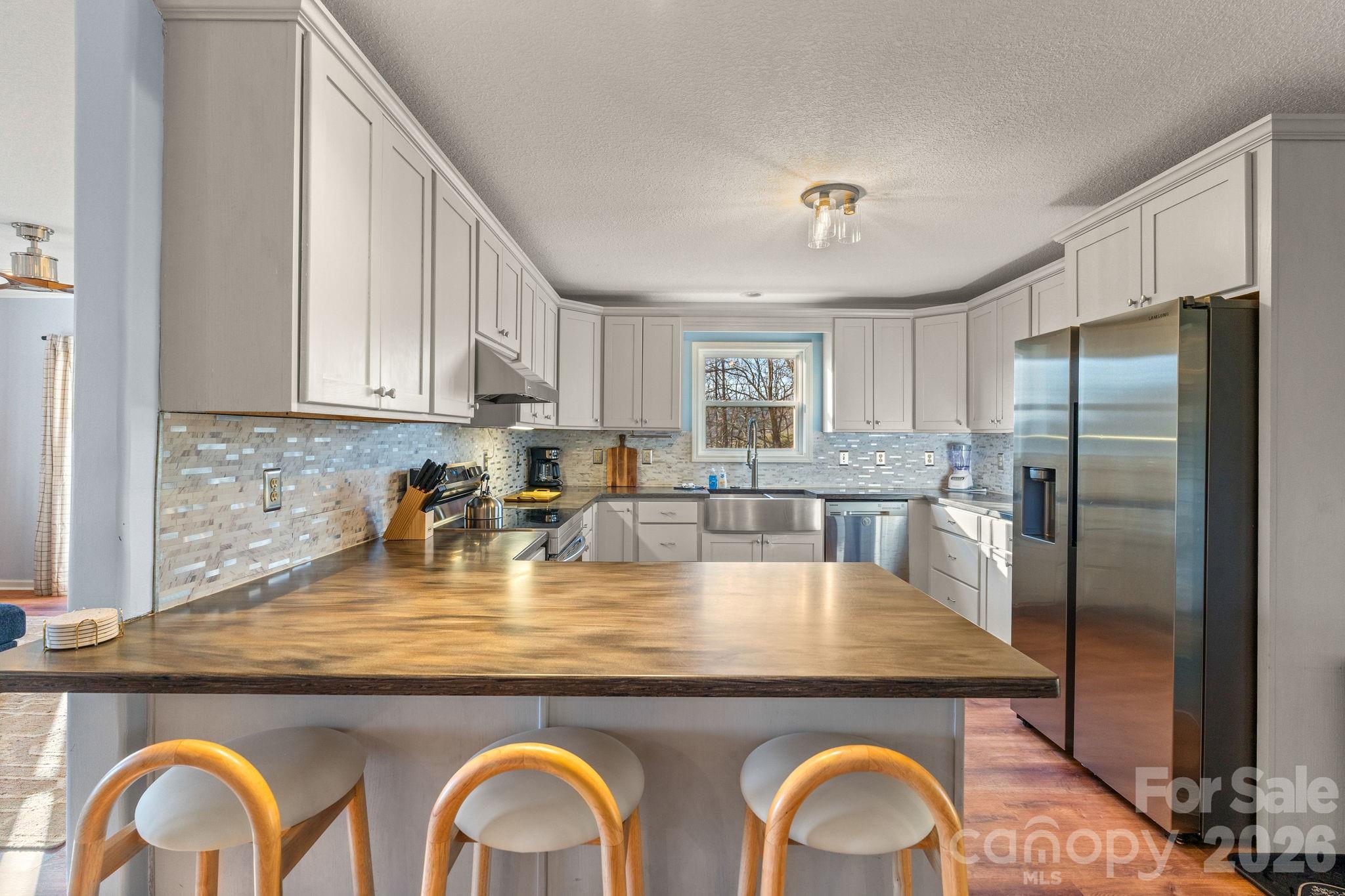 36 Wineberry Lane — Asheville