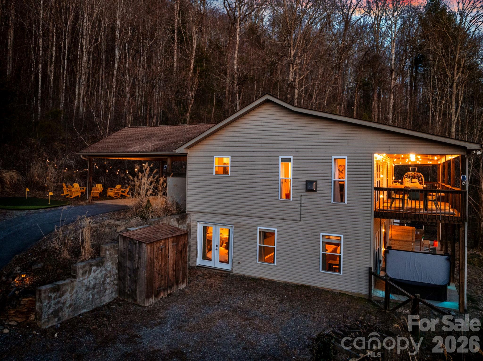 36 Wineberry Lane — Asheville