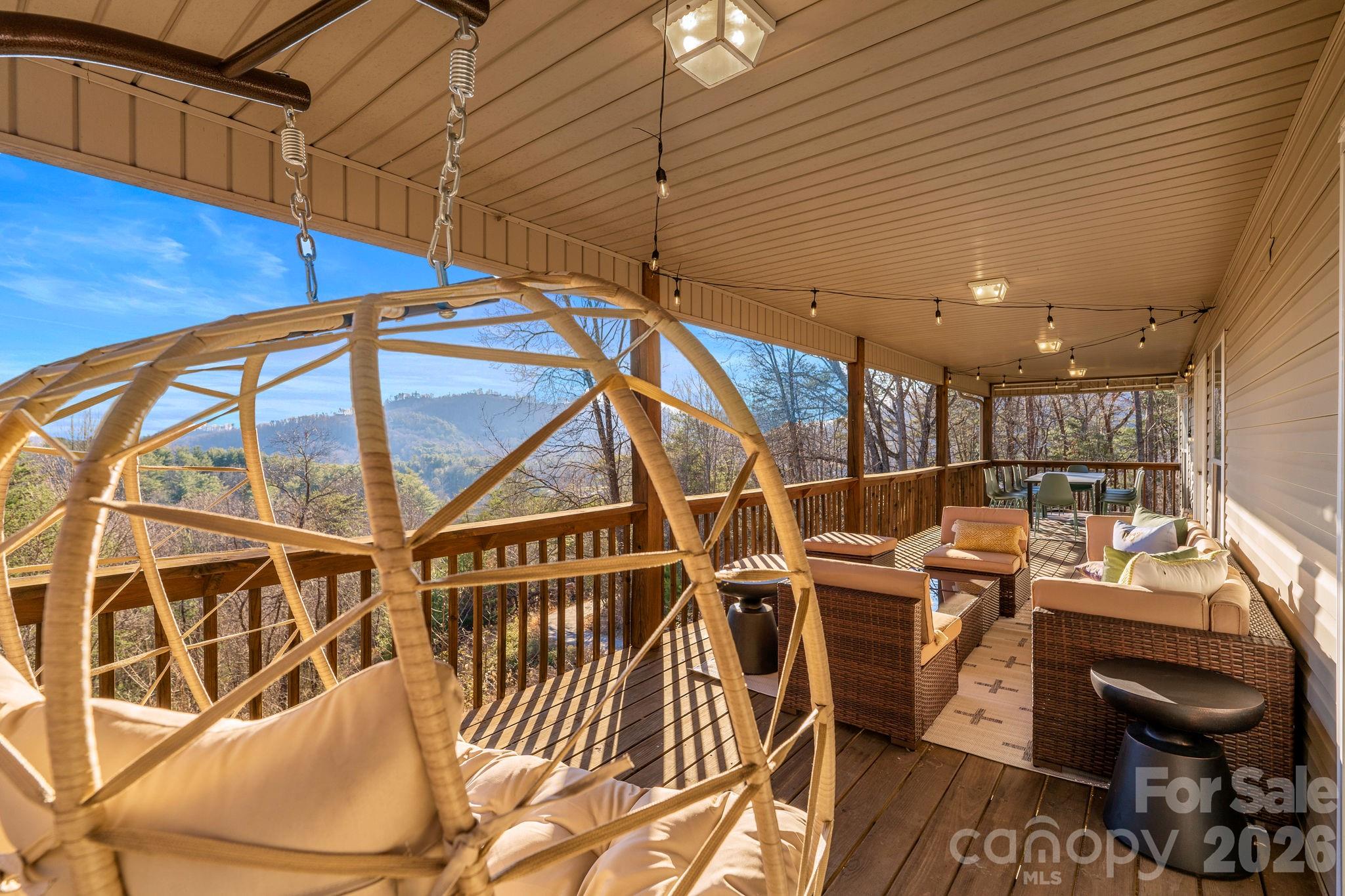 36 Wineberry Lane — Asheville