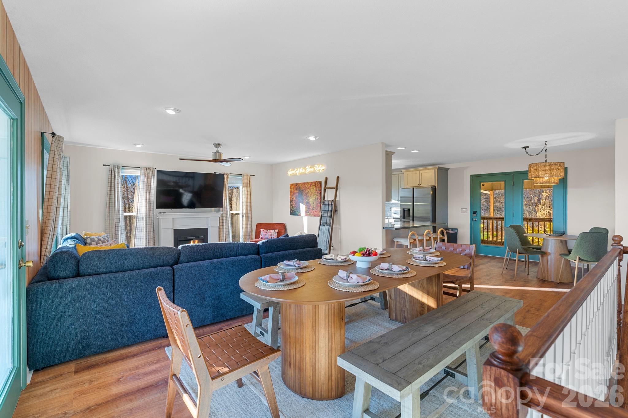 36 Wineberry Lane — Asheville