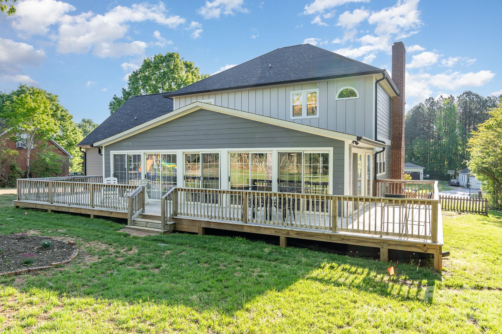 8823 Dartmoor Place — Mint Hill
