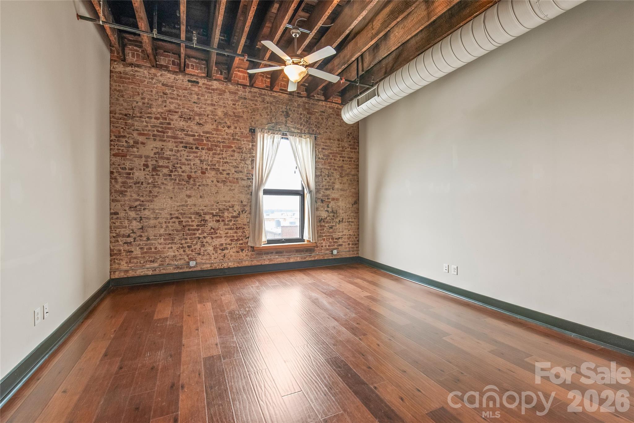100 W Main Avenue #402 — Gastonia
