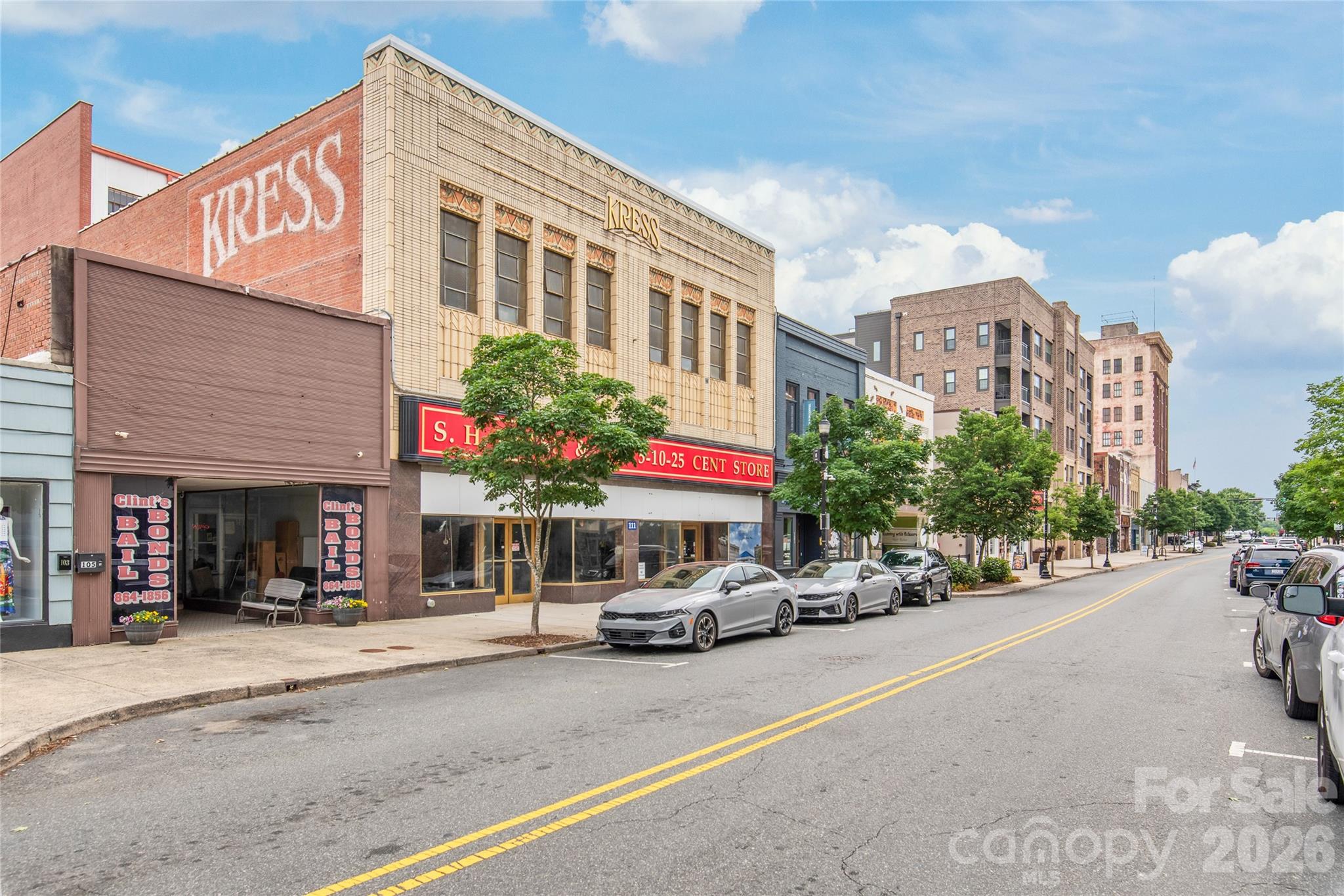 100 W Main Avenue #402 — Gastonia