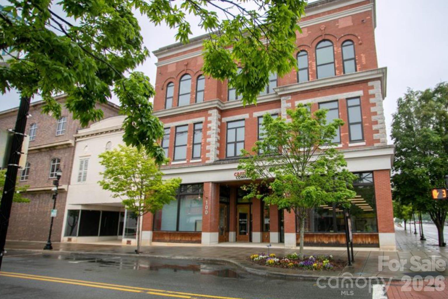 100 W Main Avenue #402 — Gastonia