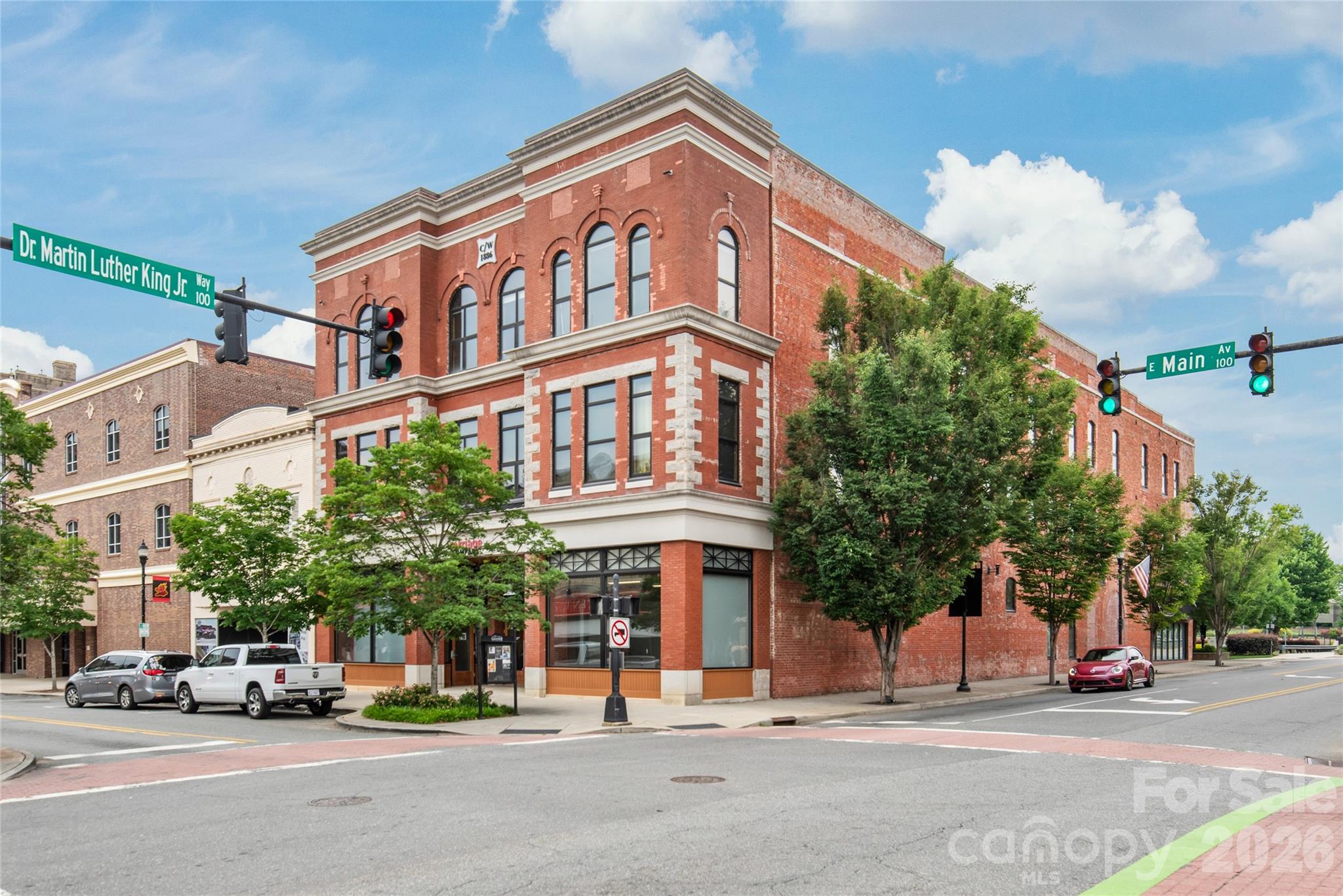 100 W Main Avenue #402 — Gastonia