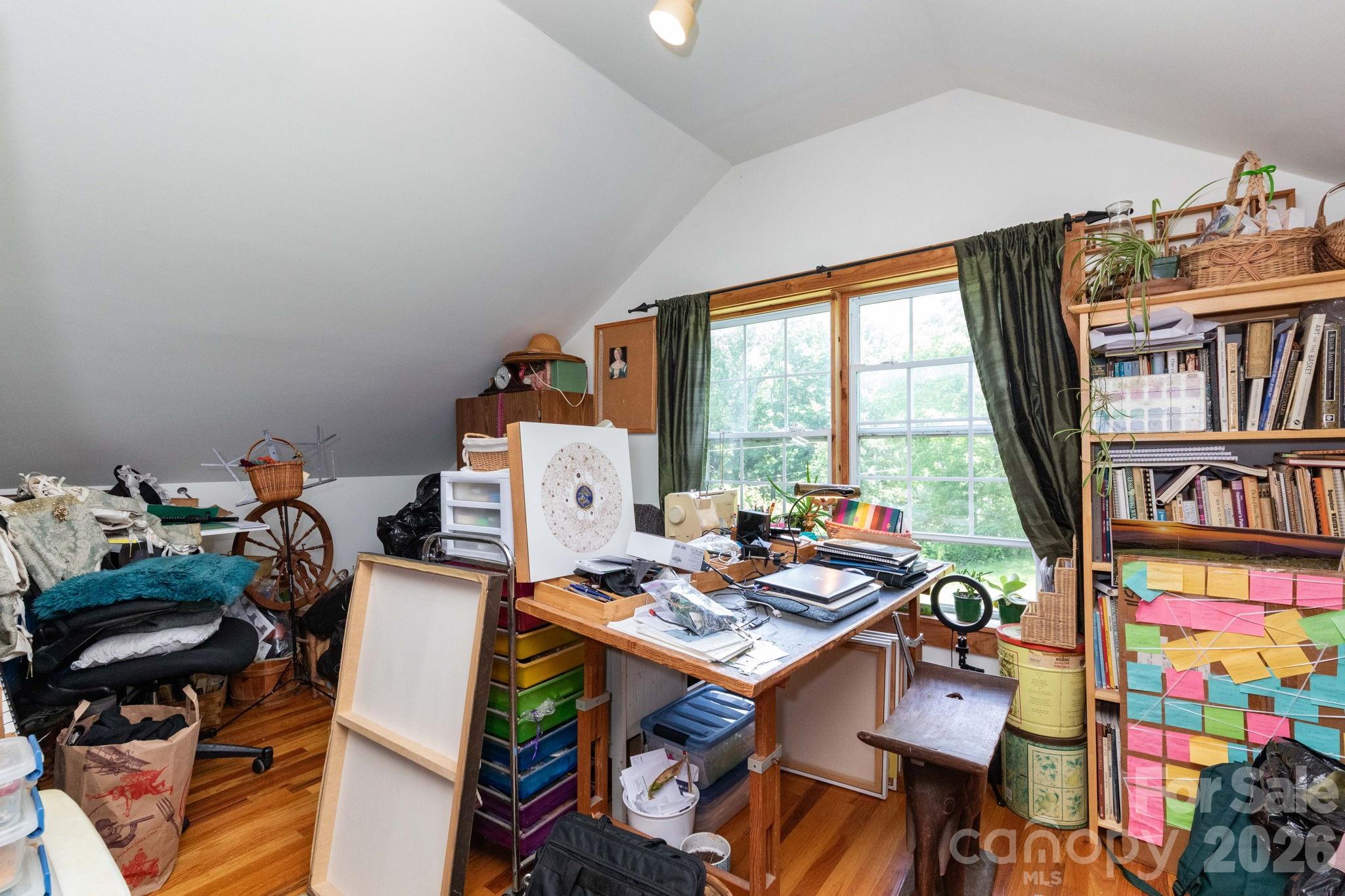 329 N Fork Road — Barnardsville