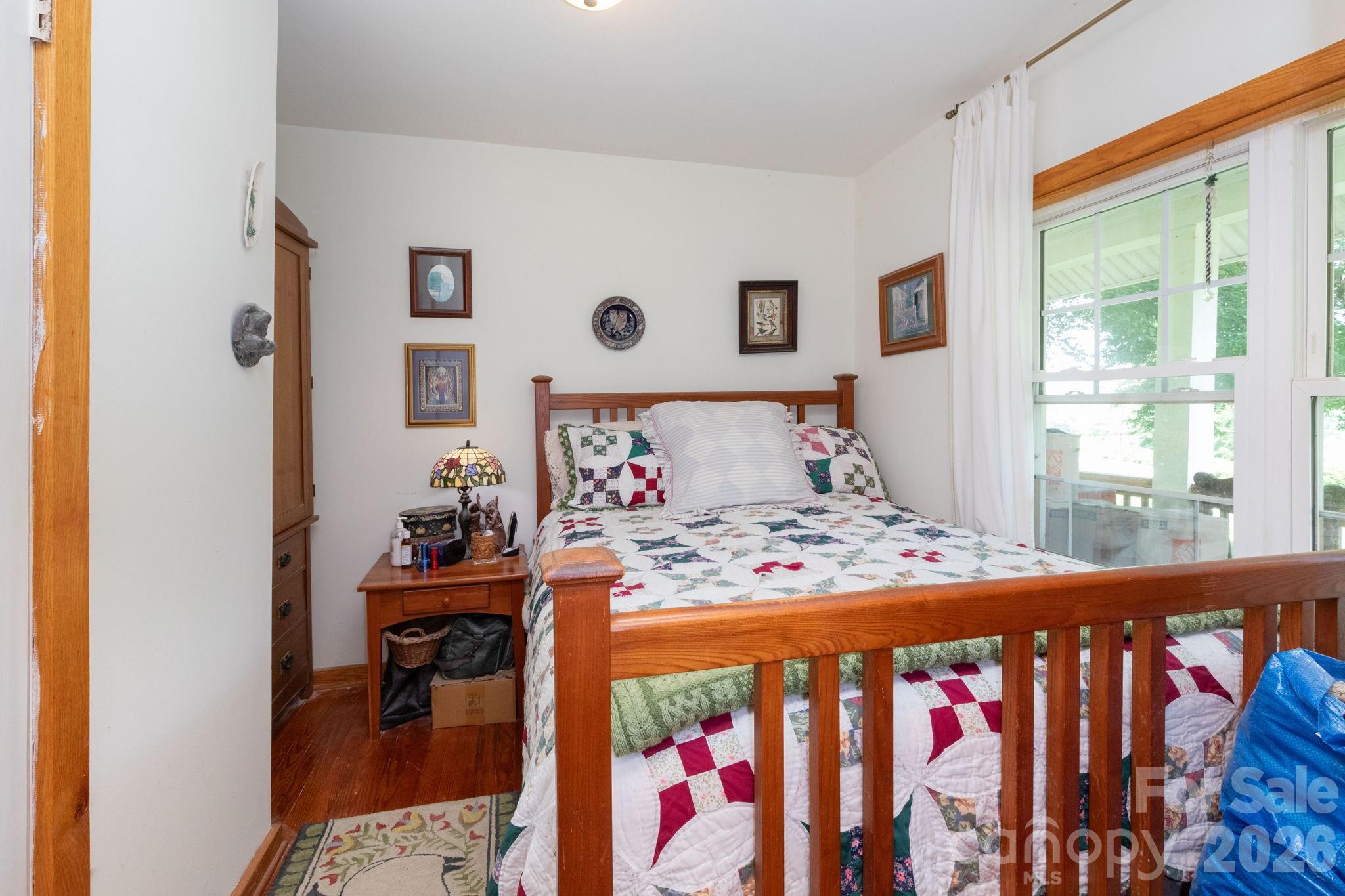 329 N Fork Road — Barnardsville