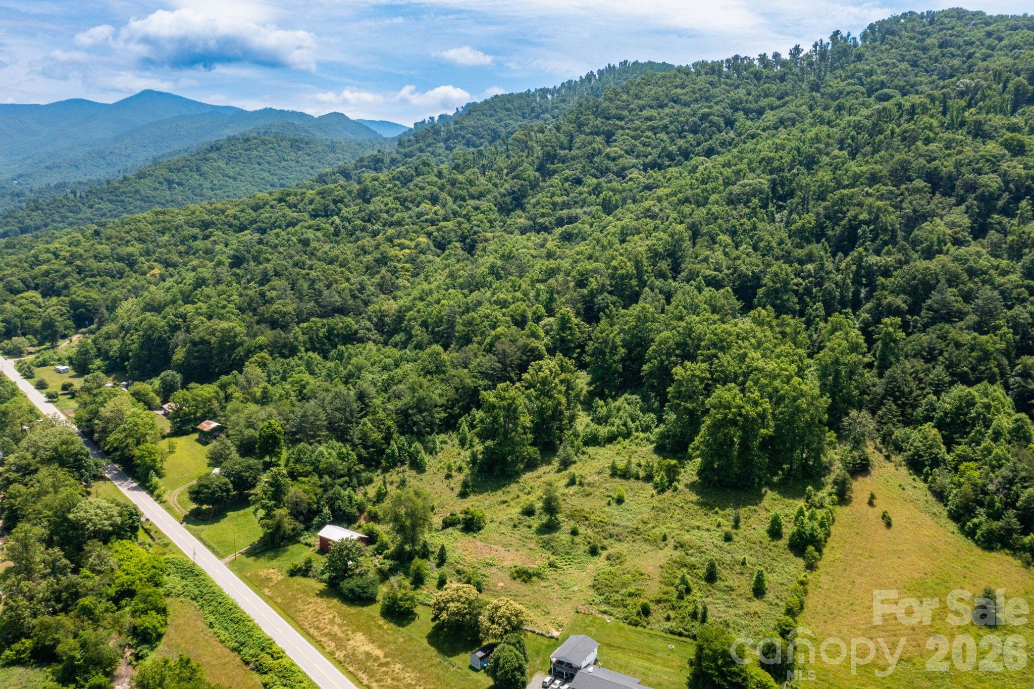 329 N Fork Road — Barnardsville