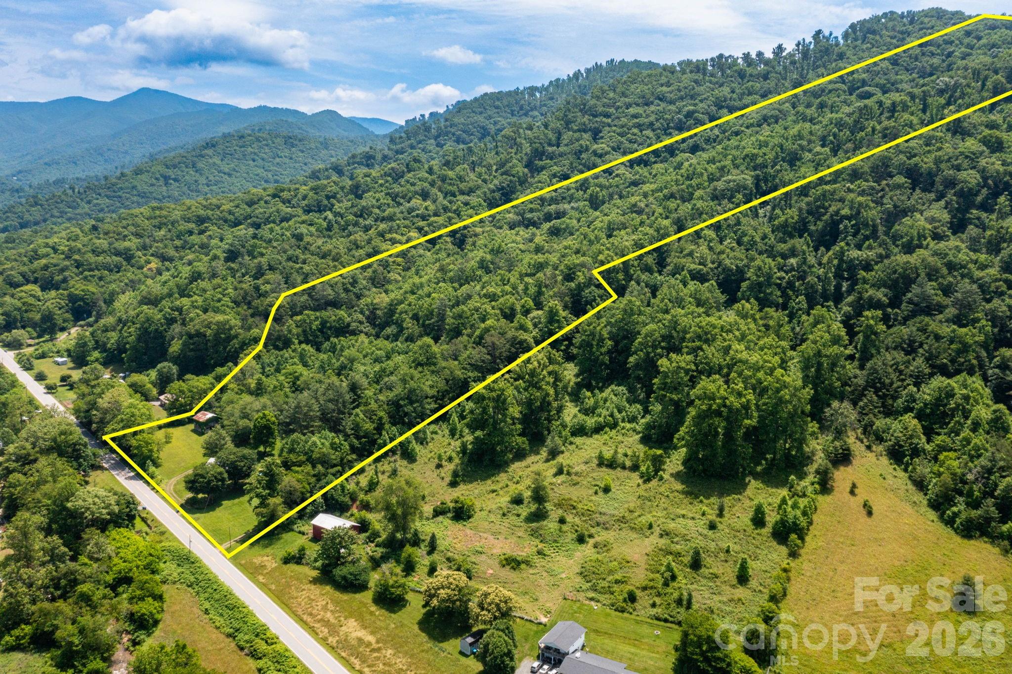 329 N Fork Road — Barnardsville
