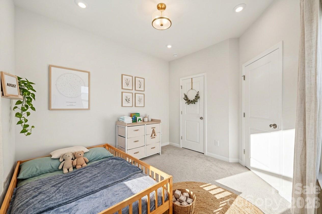 3132 Hutton Gardens Lane — Charlotte